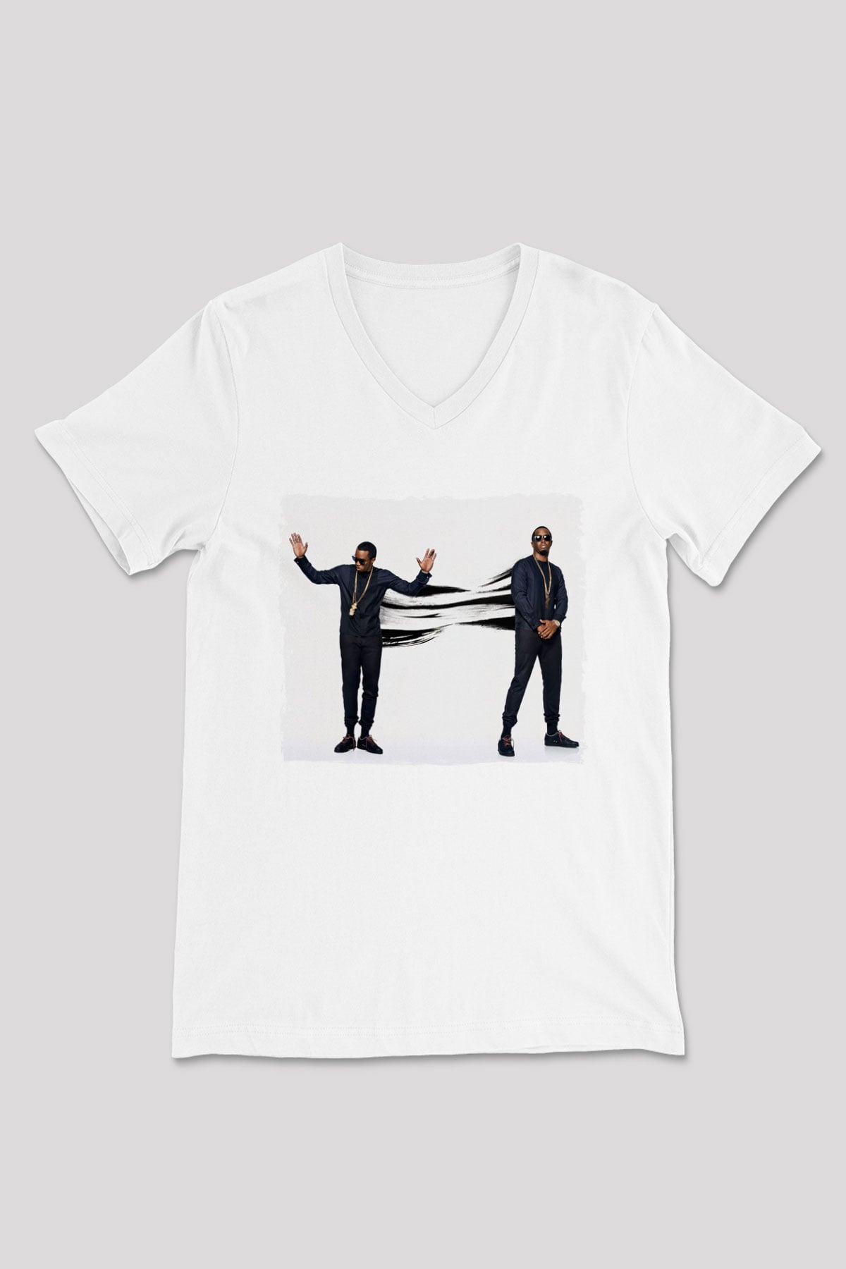 Diddy Beyaz Unisex V Yaka Tişört