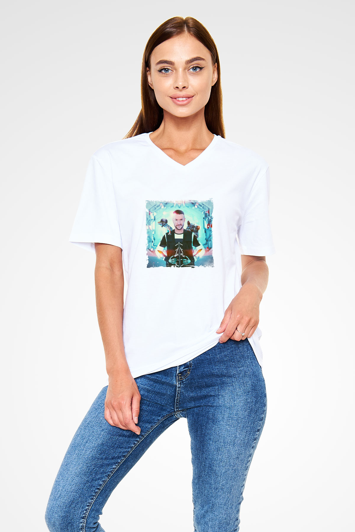 Don Diablo Baskılı Beyaz V Yaka Unisex Tişört