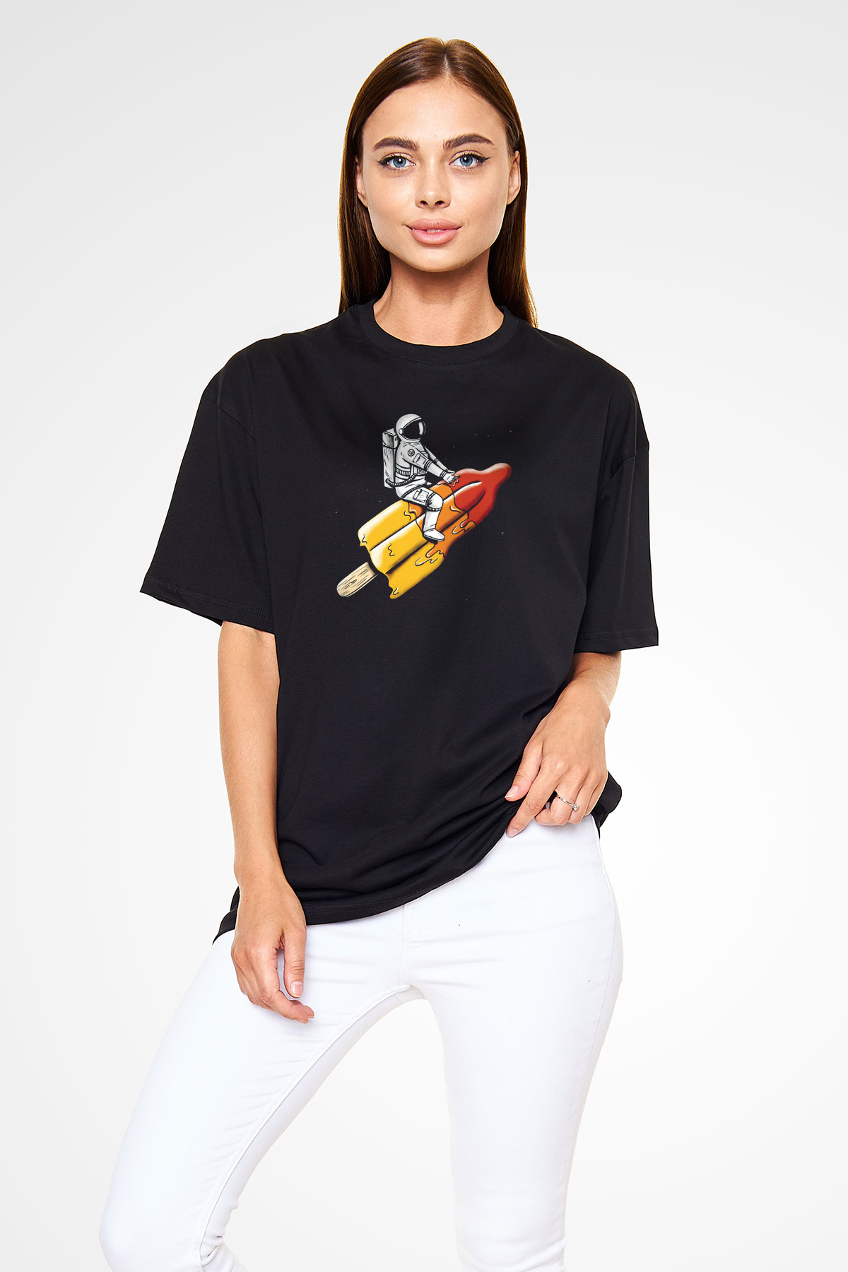 Dondurma ile Uzaya Yolculuk Baskılı Unisex Siyah Tişört