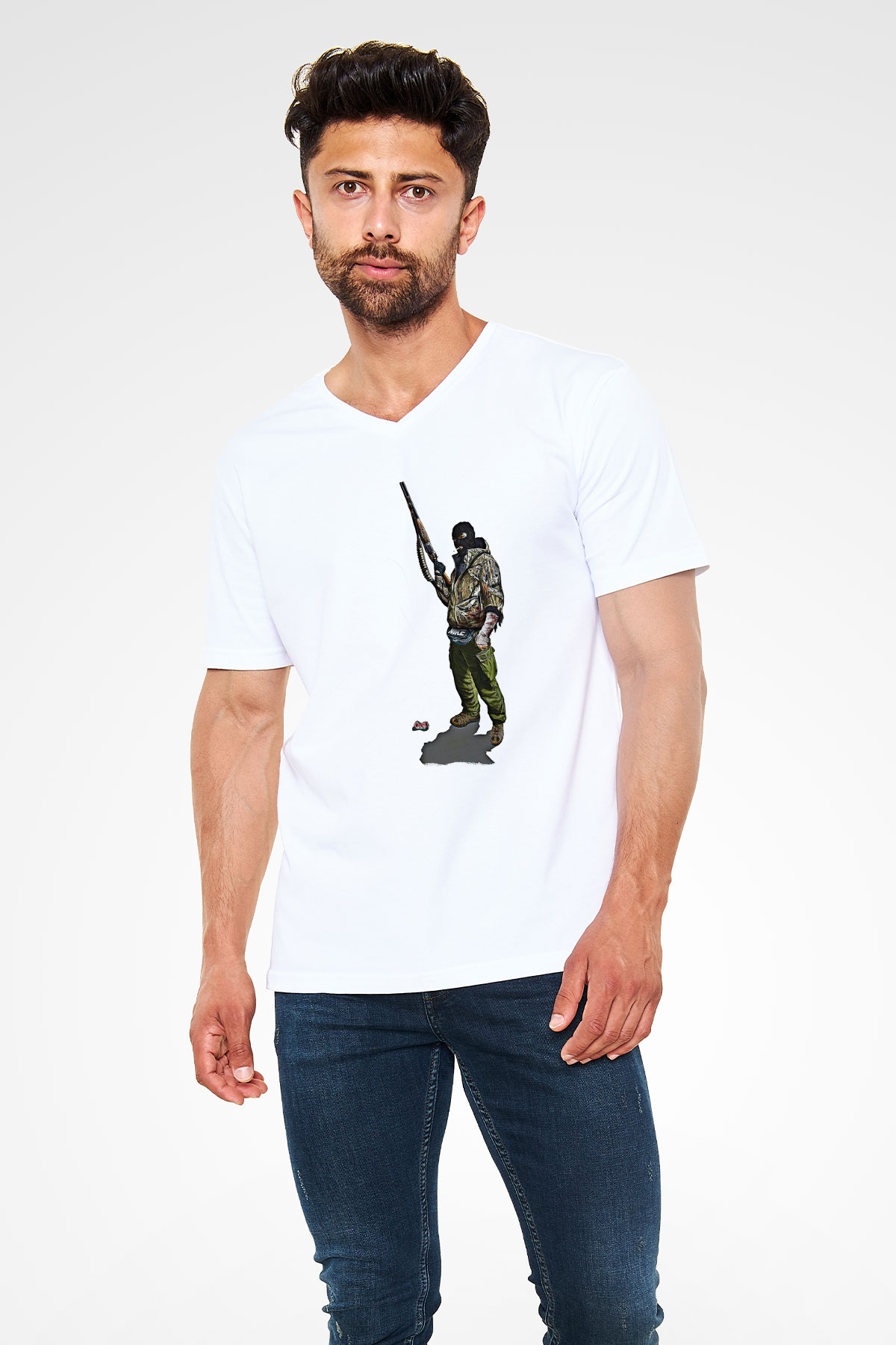 Escape From Tarkov Baskılı Beyaz Unisex V Yaka Tişört - Tshirt
