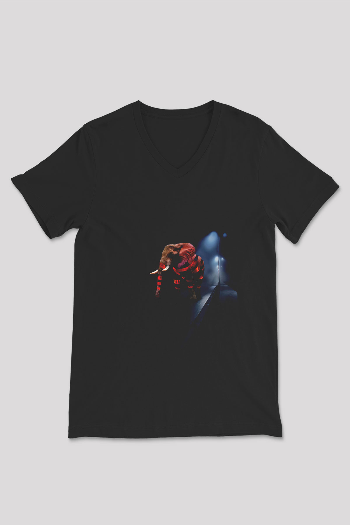 Fil Siyah Unisex V Yaka Tişört