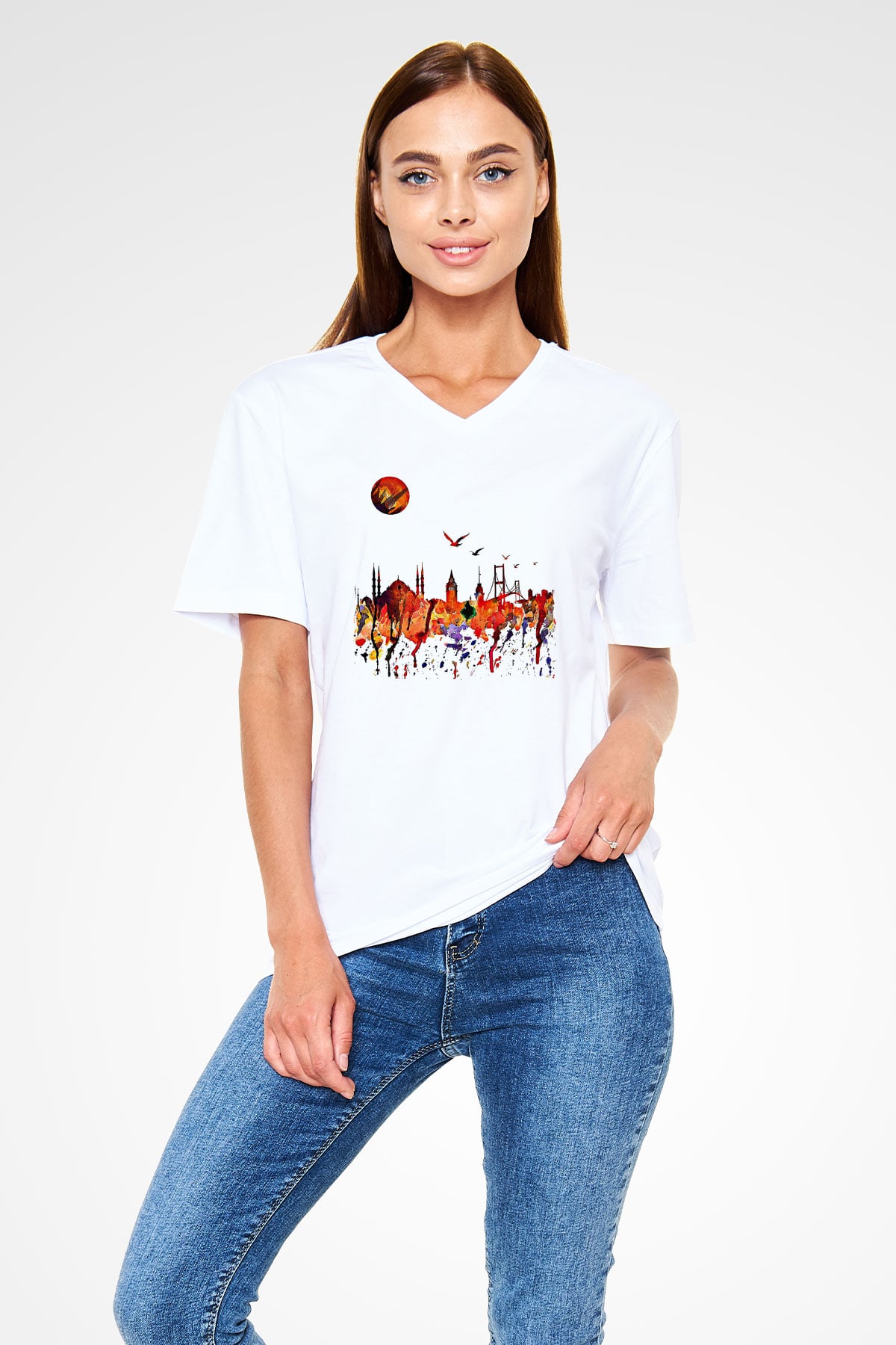 Galata Kulesi Baskılı Beyaz Unisex V Yaka Tişört - Tshirt