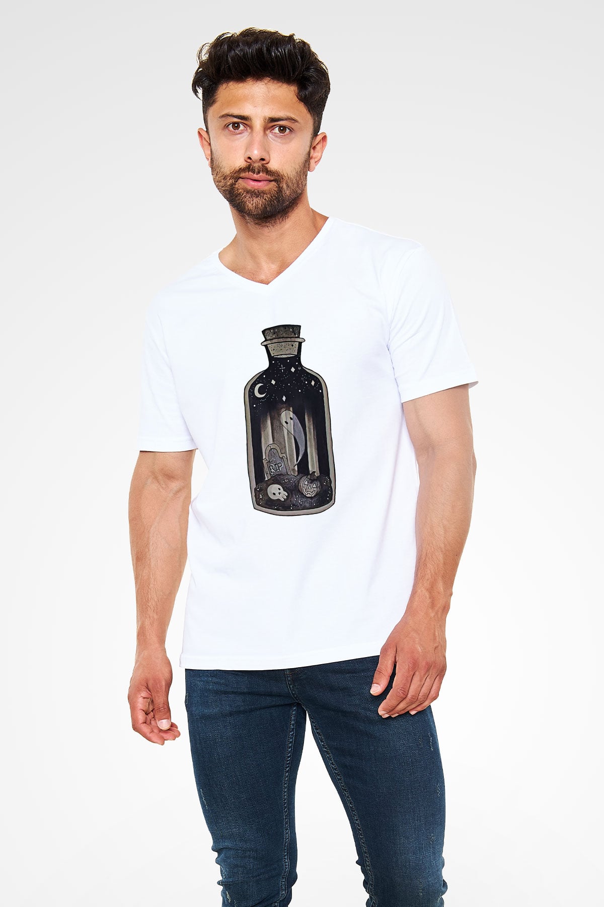 Halloween Baskılı Beyaz Unisex V Yaka Tişört - Tshirt
