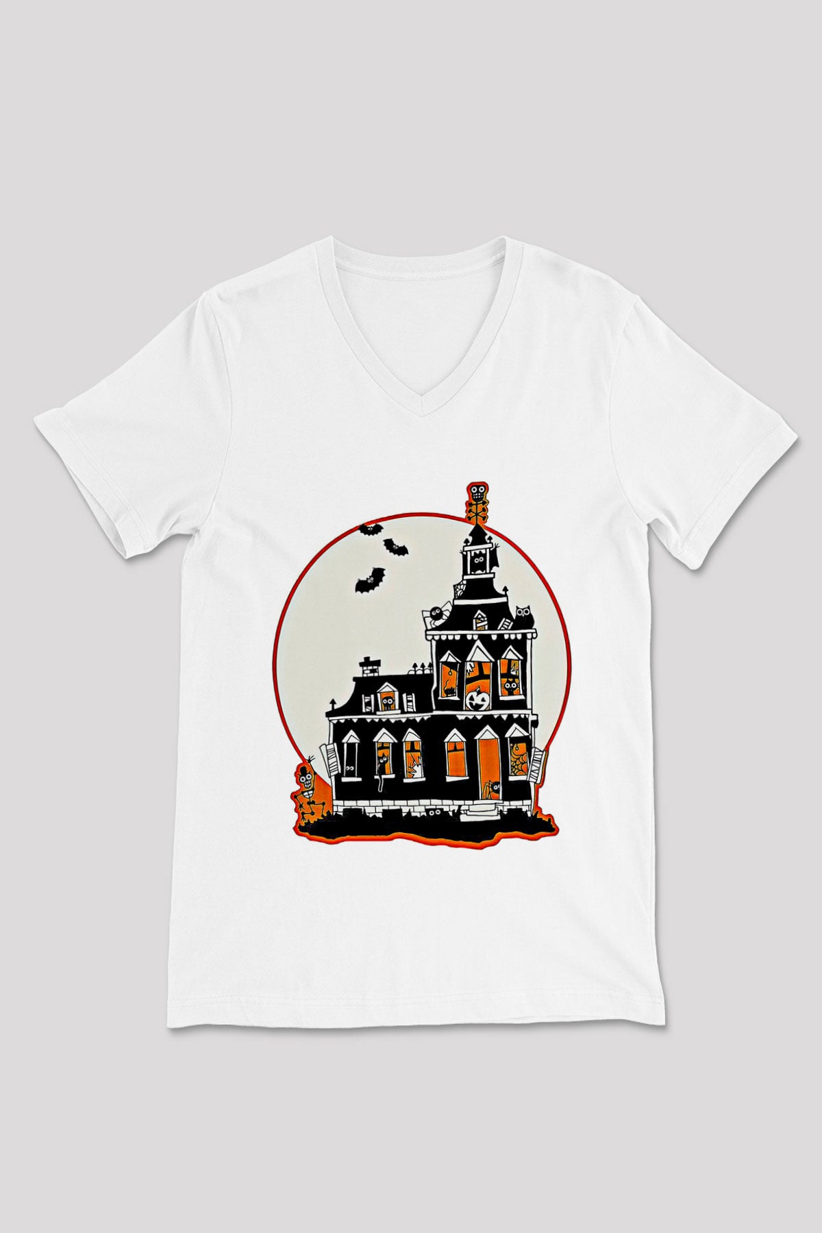 Halloween Baskılı Beyaz Unisex V Yaka Tişört - Tshirt