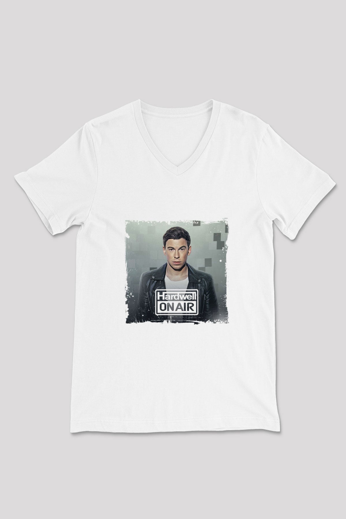 Hardwell Baskılı Beyaz V Yaka Unisex Tişört