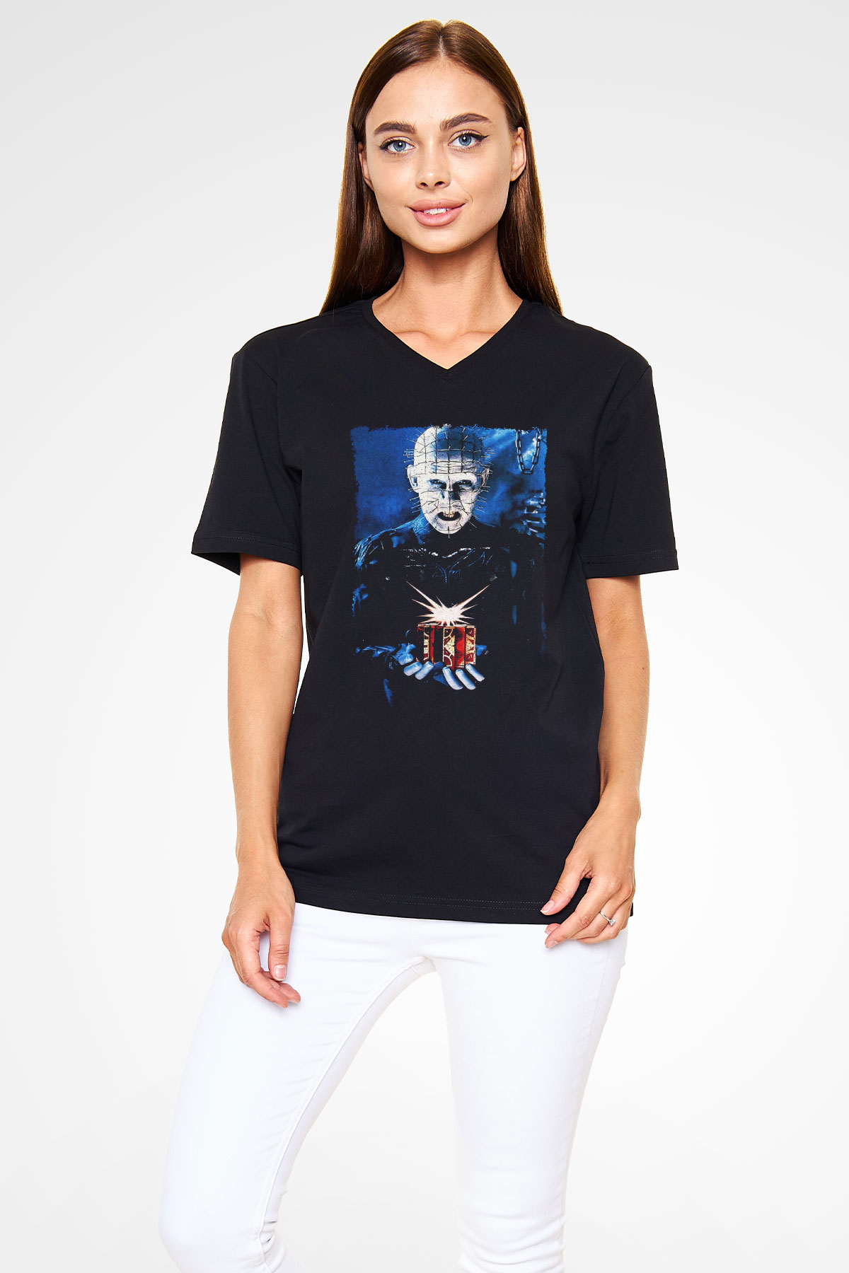 Hellraiser Siyah Unisex V Yaka Tişört