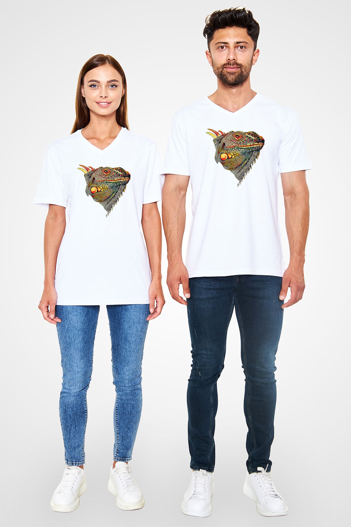 İguana Baskılı Beyaz Unisex V Yaka Tişört - Tshirt
