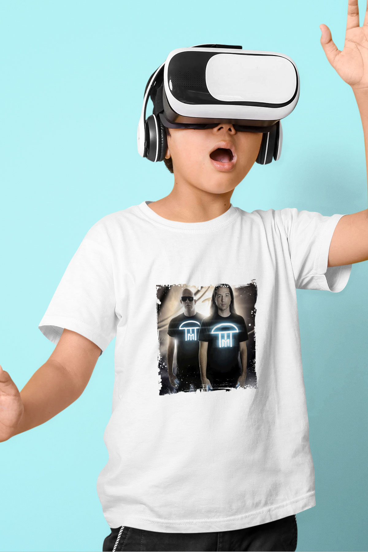 Infected Mushroom Baskılı Beyaz Çocuk Tişört