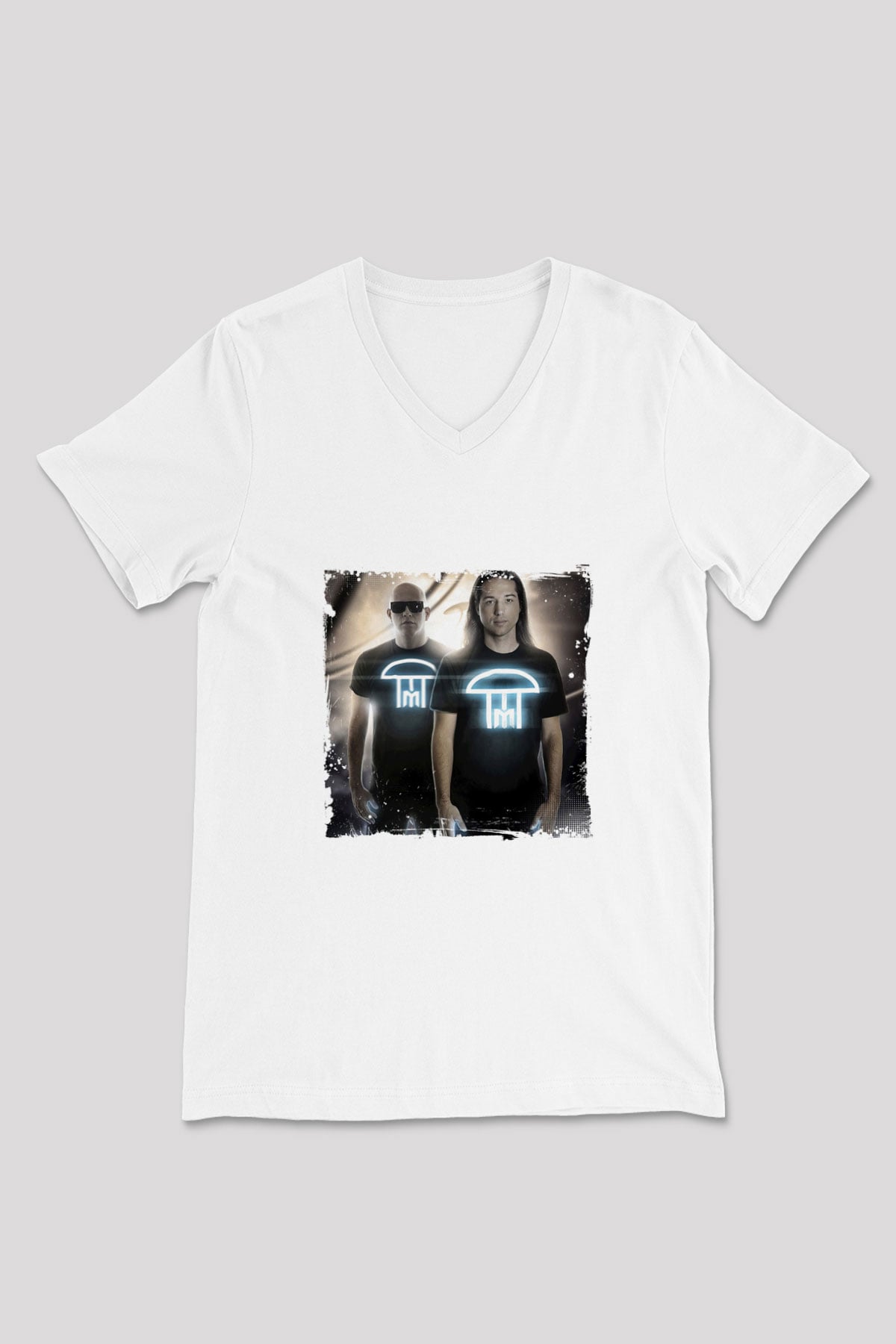 Infected Mushroom Baskılı Beyaz V Yaka Unisex Tişört