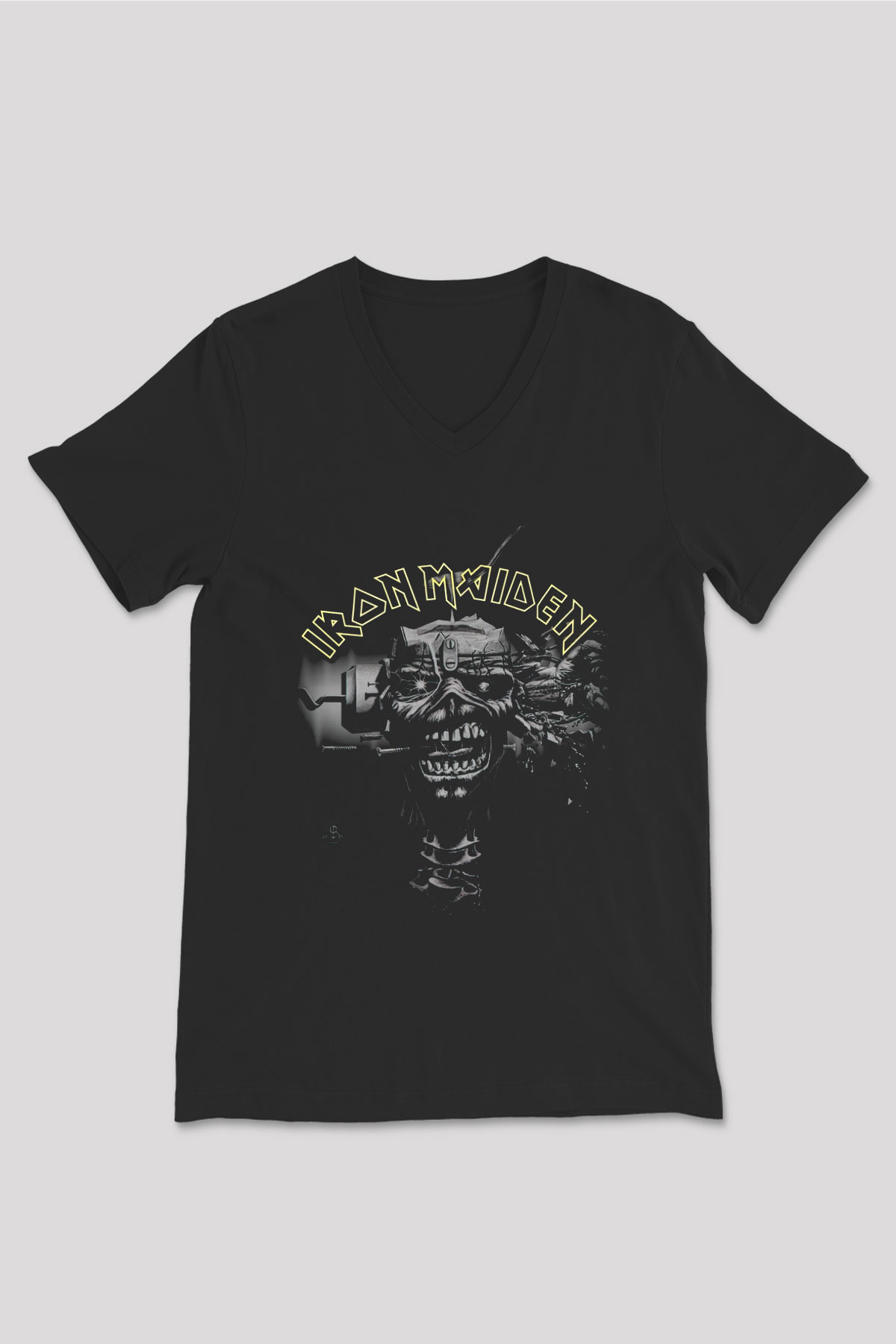 Iron Maiden Siyah Unisex V Yaka Tişört