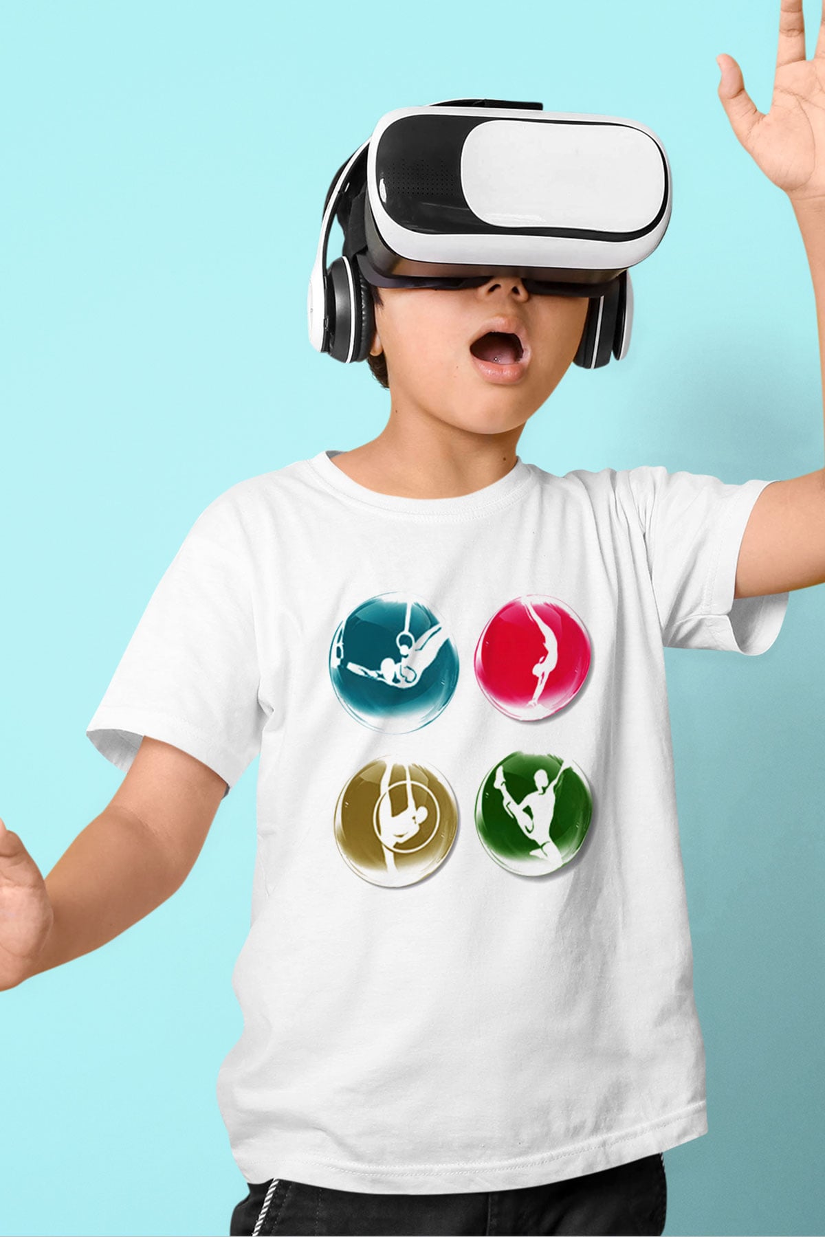 Jimnastikçi Baskılı Beyaz Unisex Çocuk Tişört