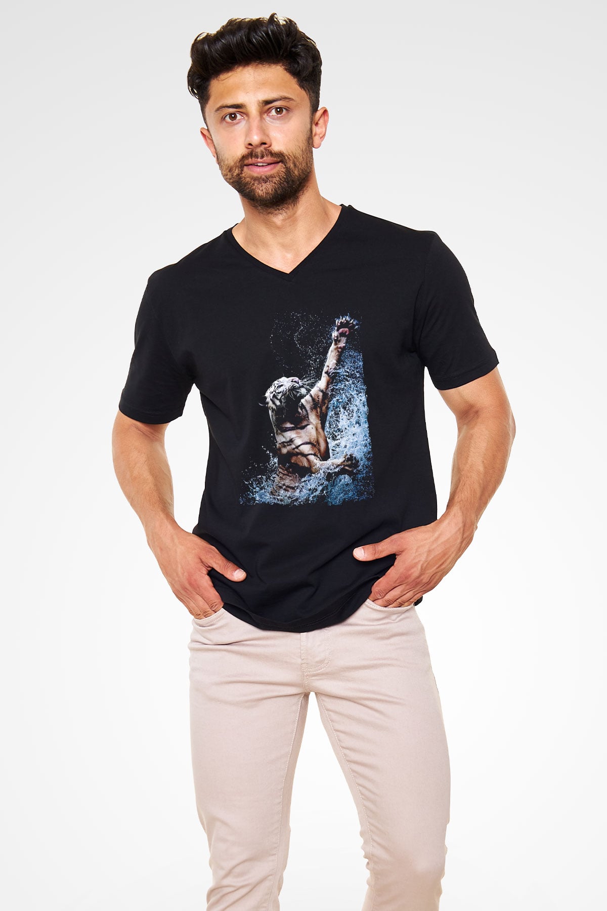 Kaplan Siyah Unisex V Yaka Tişört