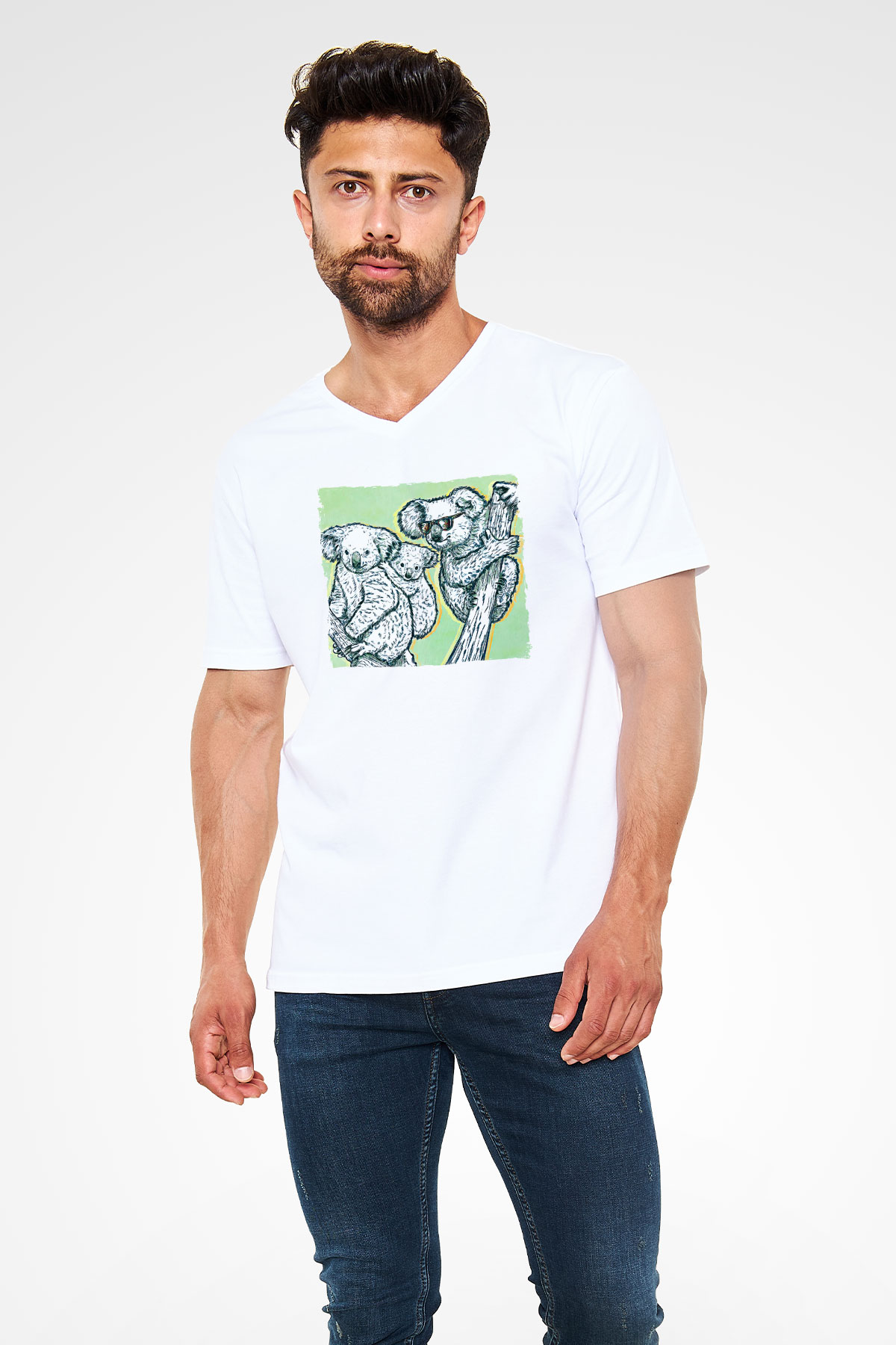 Koala Baskılı Beyaz Unisex V Yaka Tişört - Tshirt