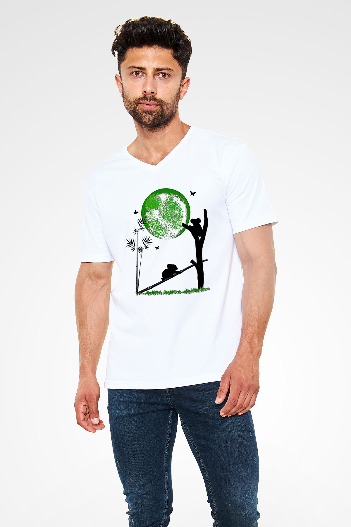 Koala Baskılı Beyaz Unisex V Yaka Tişört - Tshirt