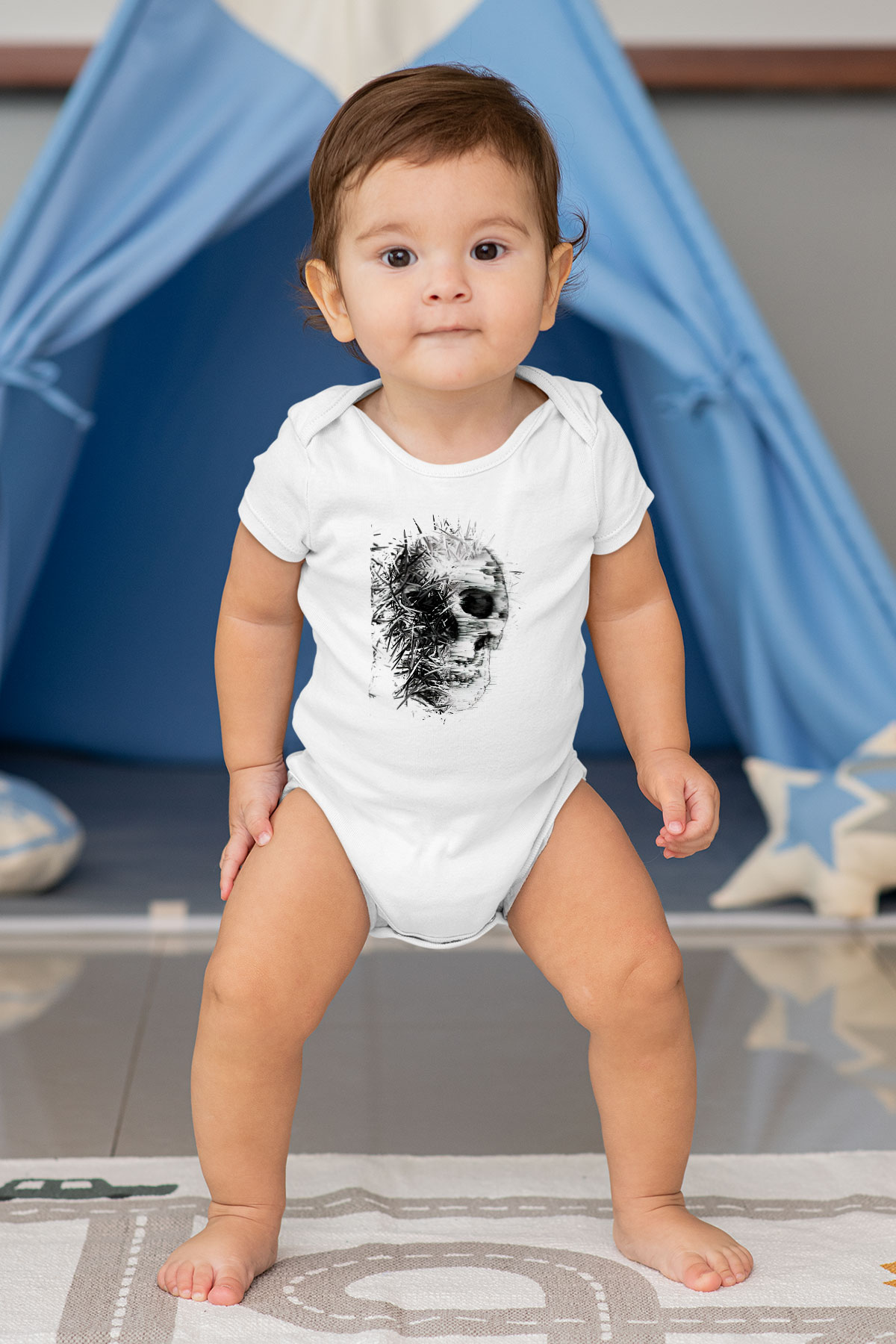 Kurukafa Baskılı Beyaz Tshirt Bebek Body - Zıbın