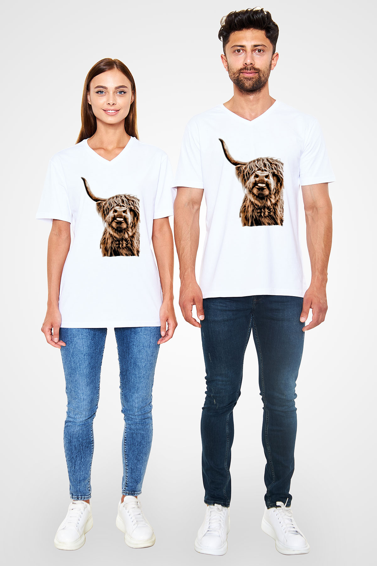 Lama Baskılı Unisex Beyaz  V Yaka Tişört
