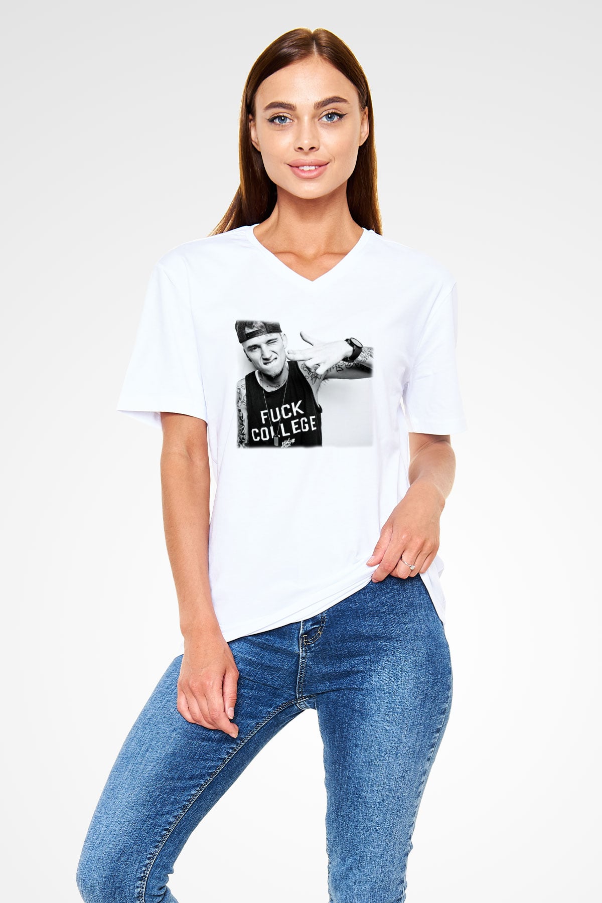 Machine Gun Kelly Beyaz Unisex V Yaka Tişört T-Shirt