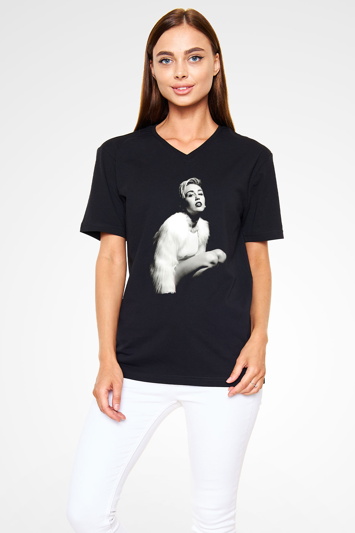 Miley Cyrus Baskılı Unisex Siyah V Yaka Tişört - Tshirt