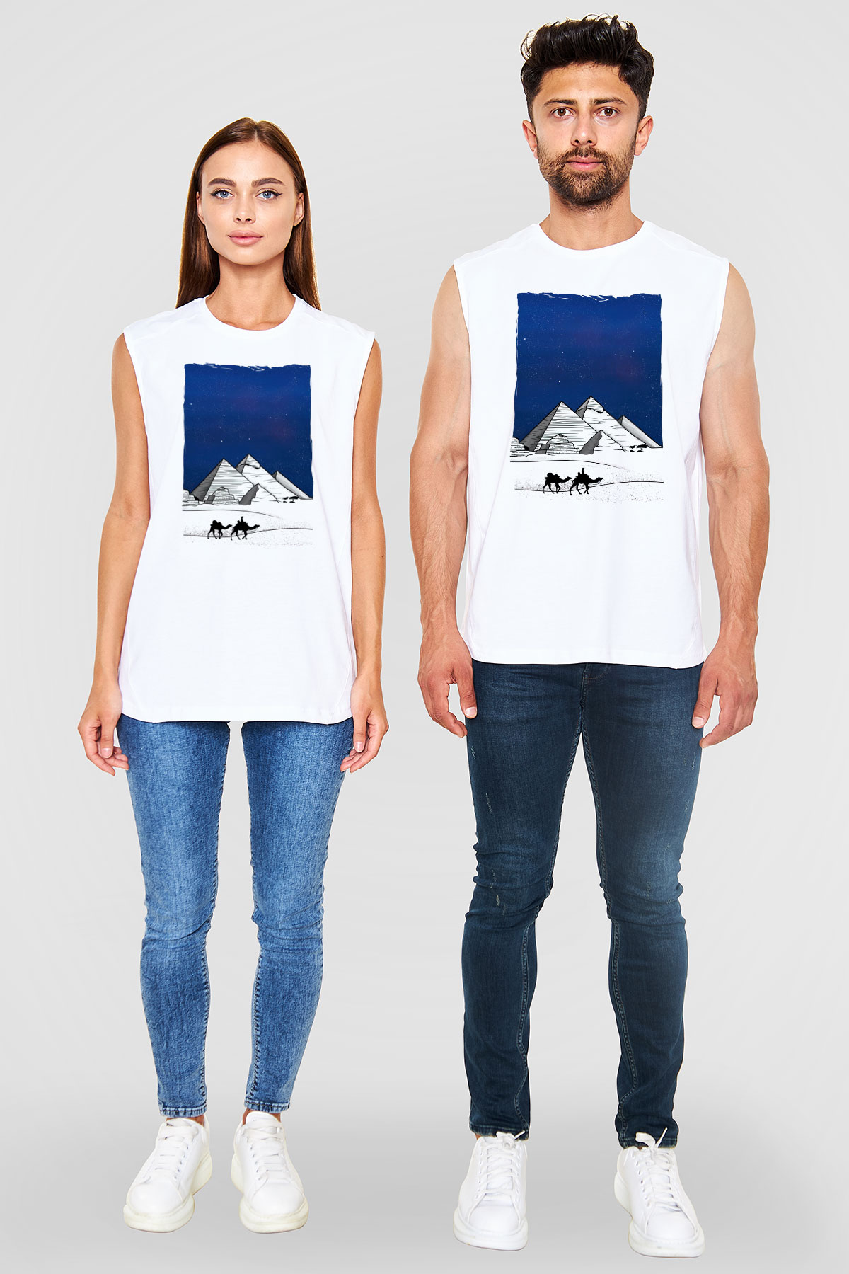 Mısır Piramitleri Beyaz Unisex Kolsuz Tişört