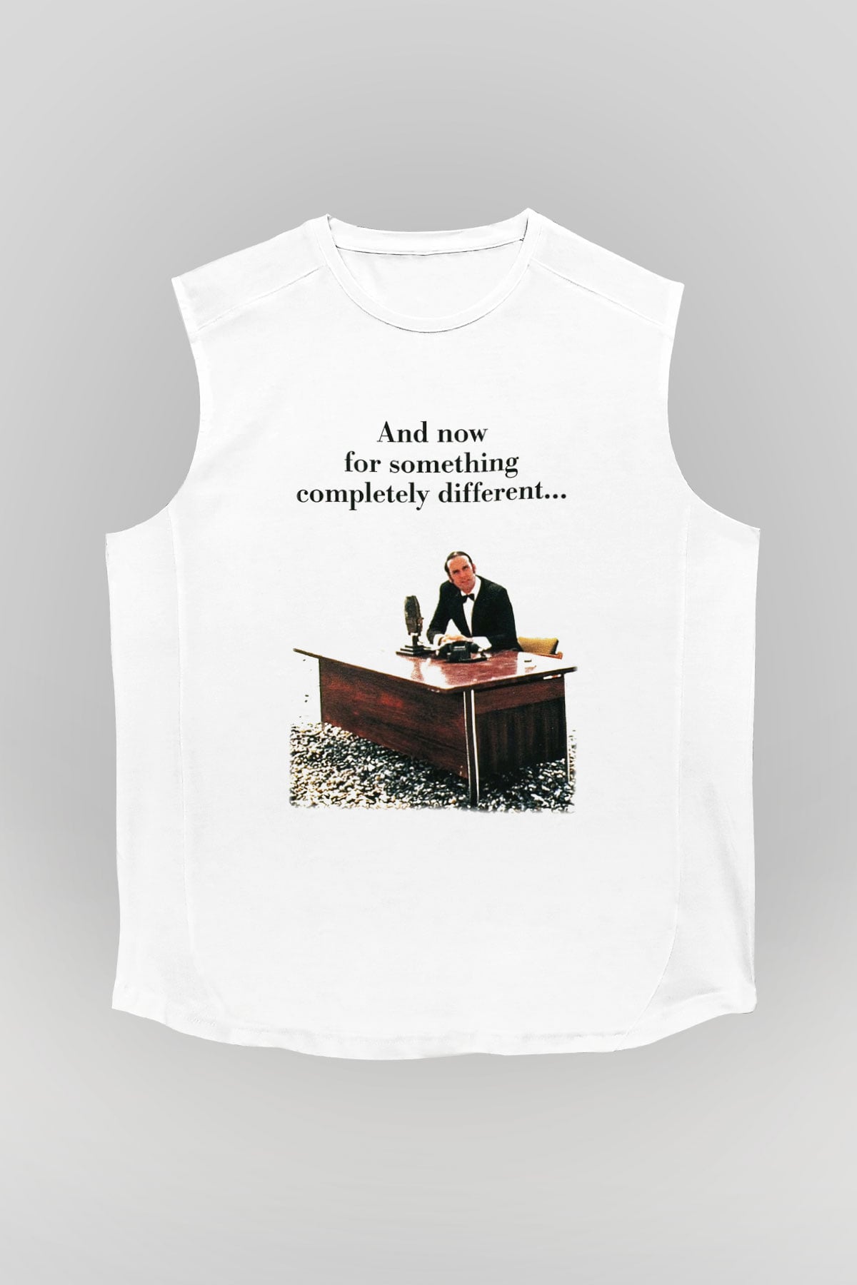 Monty Python's Flying Circus Beyaz Unisex Kolsuz Tişört