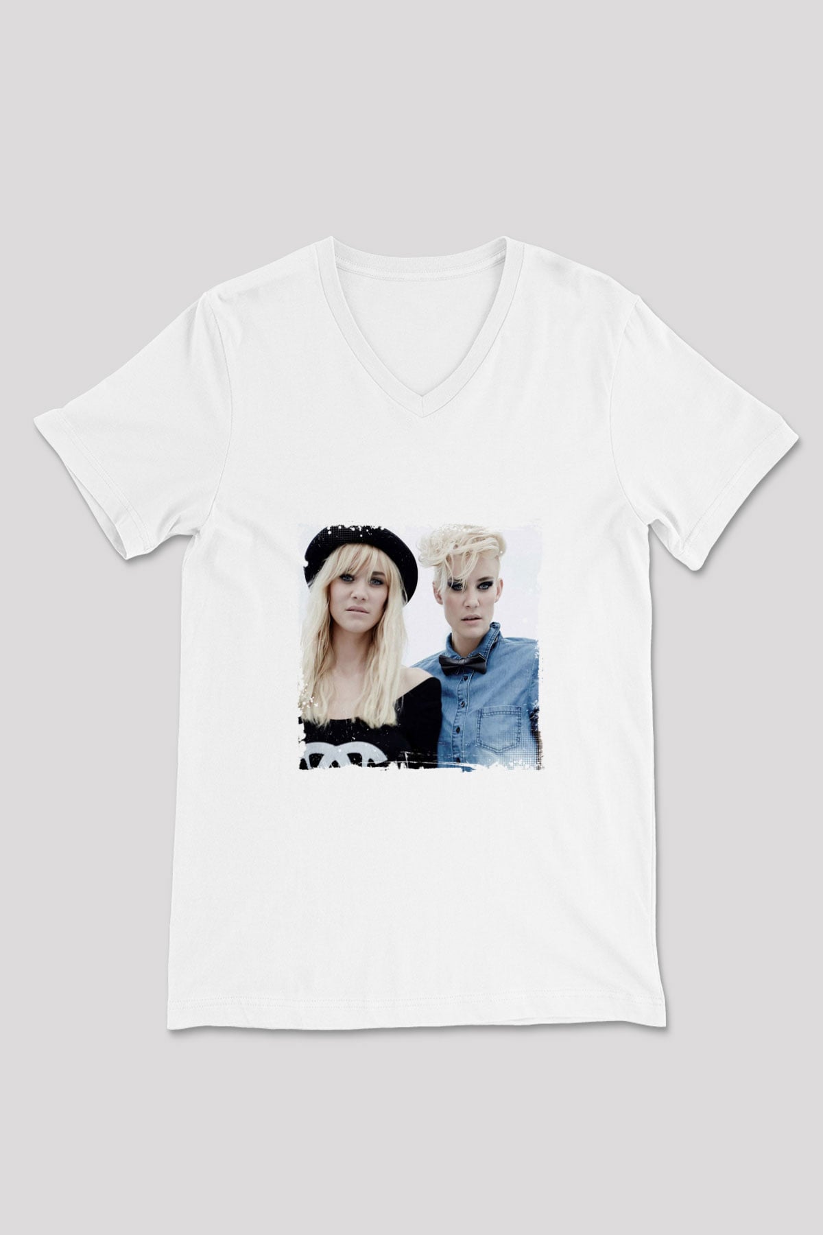 Nervo Baskılı Beyaz V Yaka Unisex Tişört