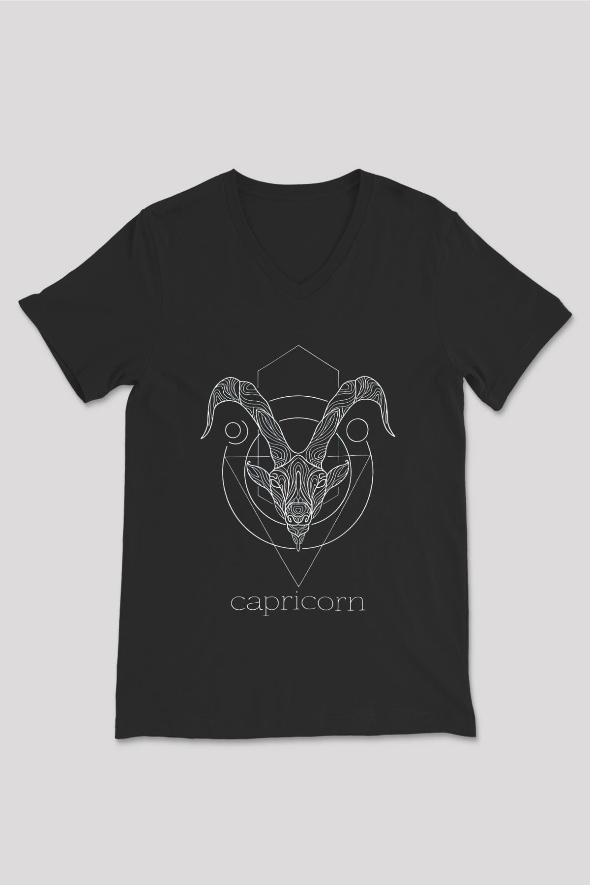 Oğlak Burcu Baskılı Unisex Siyah V Yaka Tişört - Tshirt