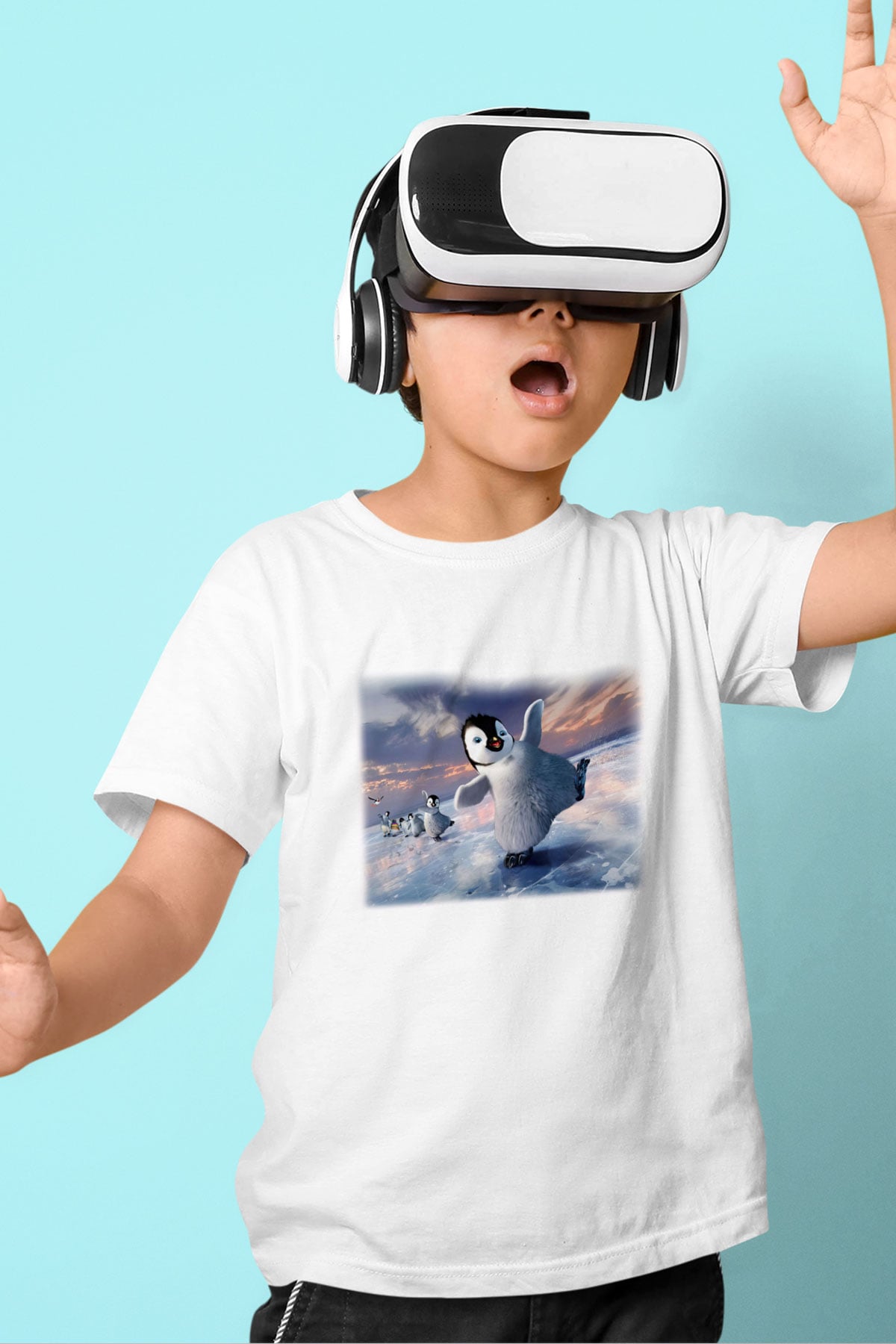Penguen Baskılı Beyaz Unisex Çocuk Tişört