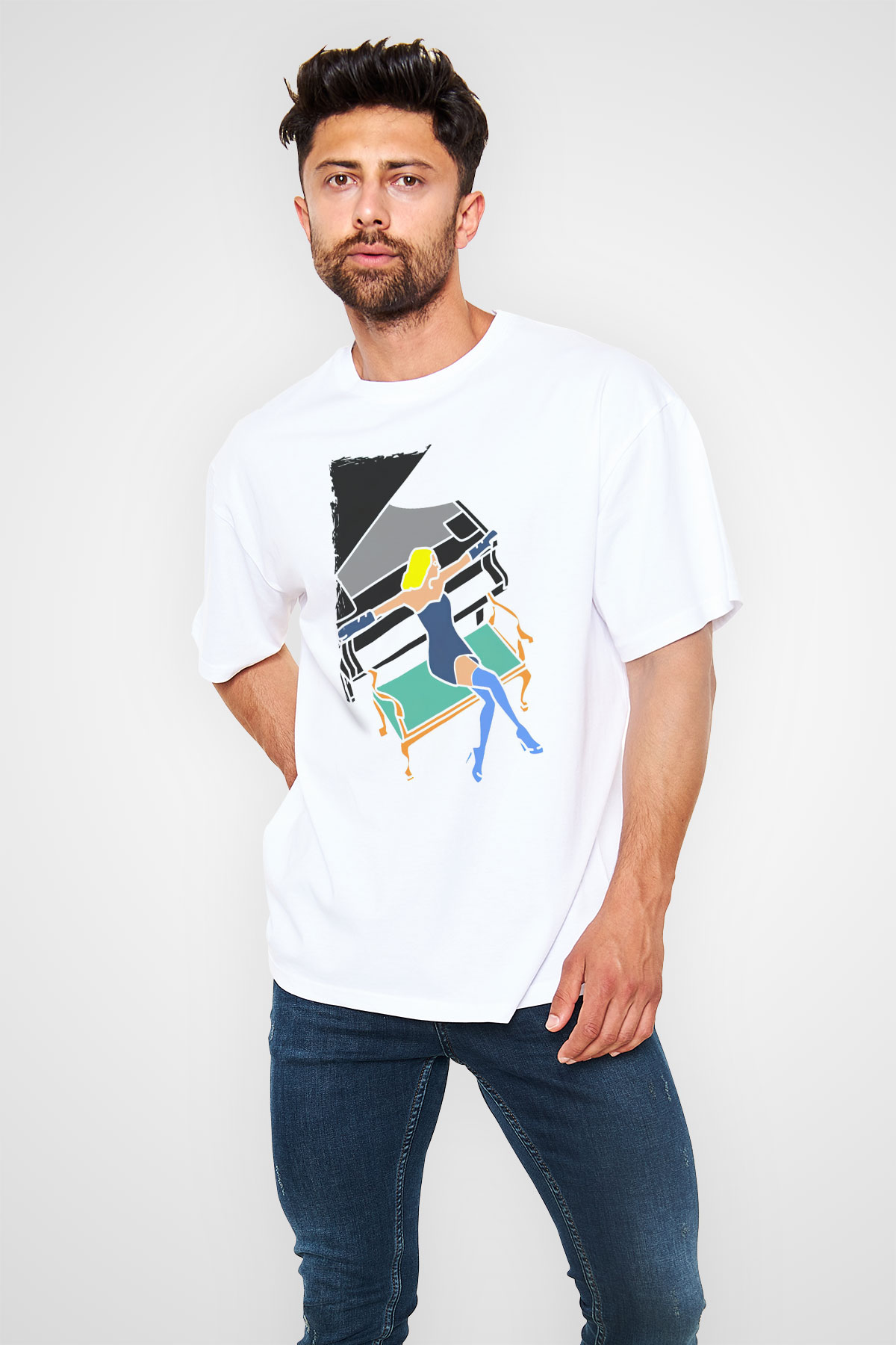 Piyanist Beyaz Unisex Tişört T-Shirt - TişörtFabrikası