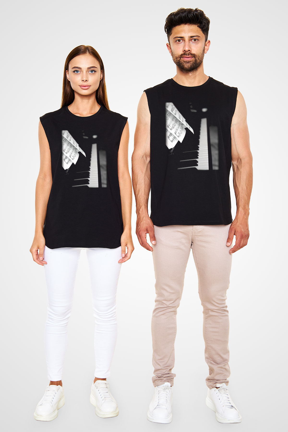 Piyanist Siyah Unisex Kolsuz Tişört