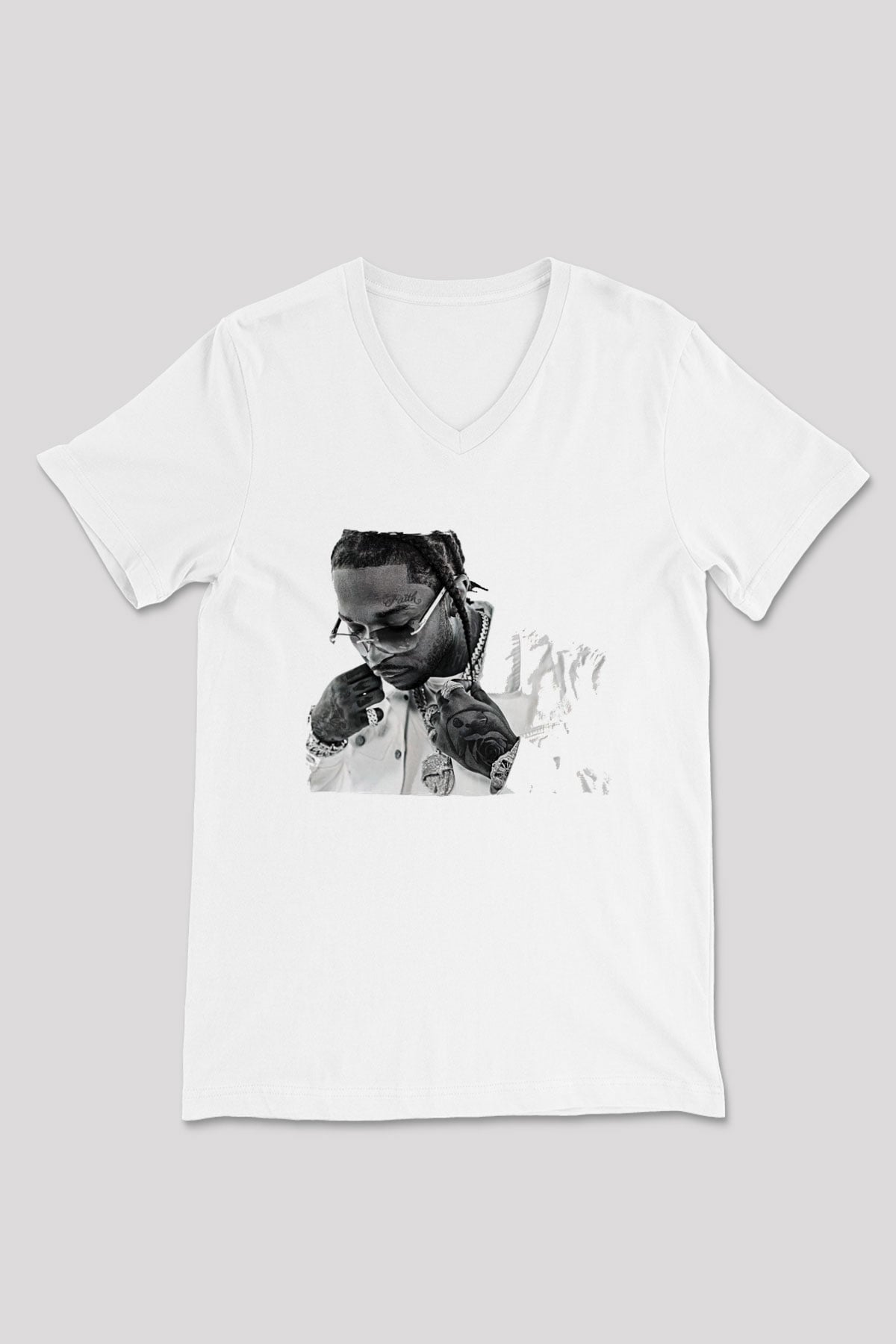 Pop Smoke Baskılı Beyaz Unisex V Yaka Tişört - Tshirt