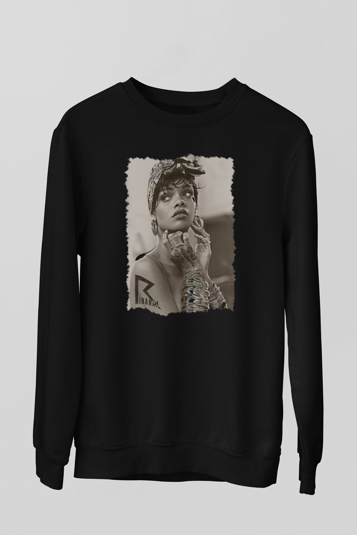 Rihanna Siyah Unisex Sweatshirt