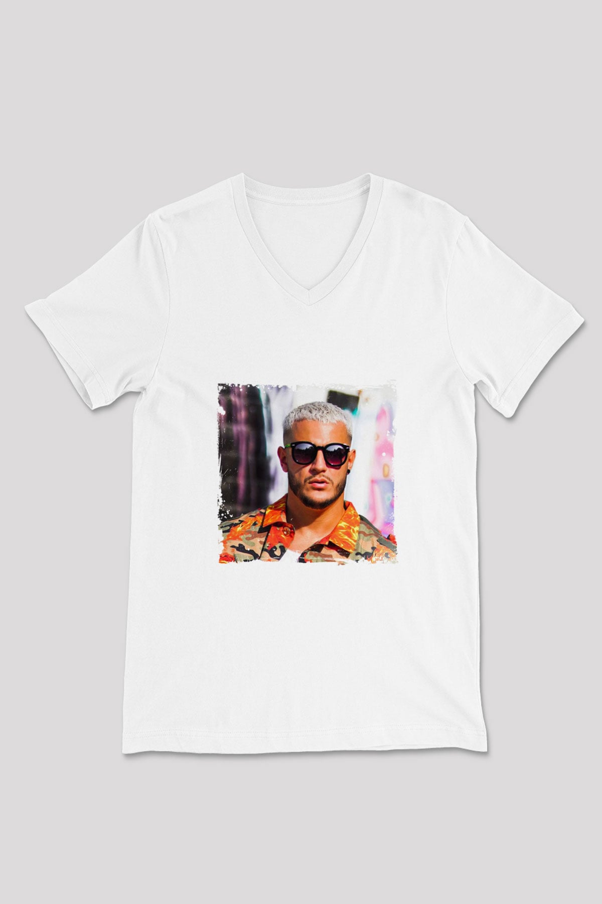 Snake Baskılı Beyaz V Yaka Unisex Tişört