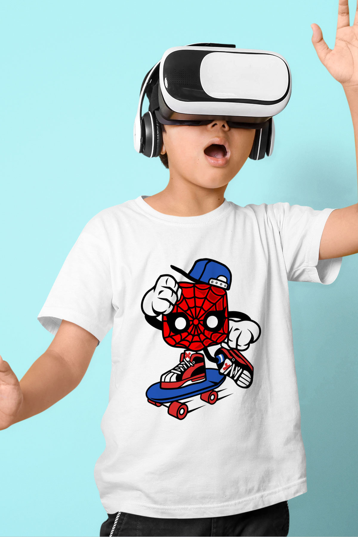 Spider Skater Baskılı Beyaz Unisex Çocuk Tshirt