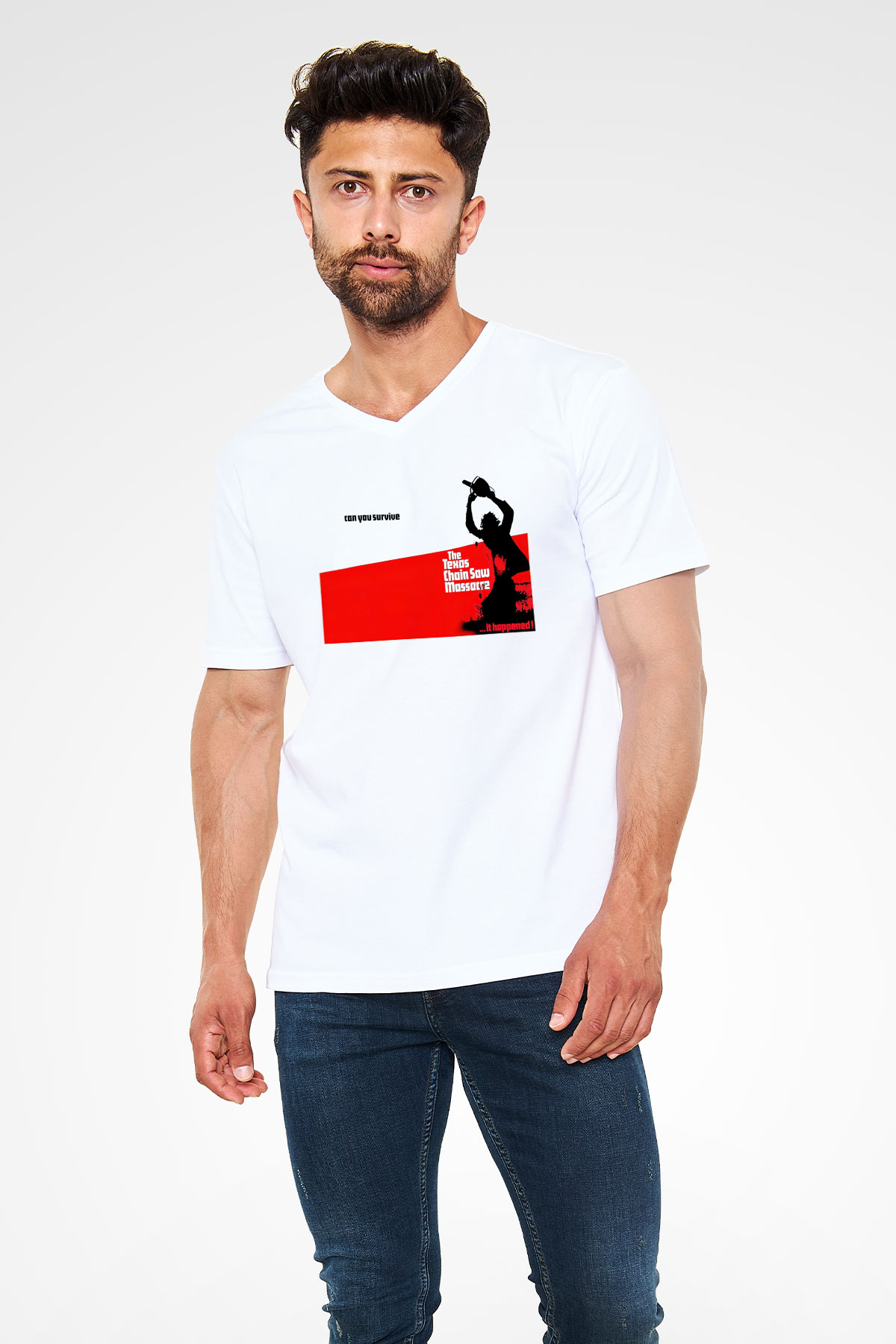 Texas Chain Saw Massacre Beyaz Unisex V Yaka Tişört