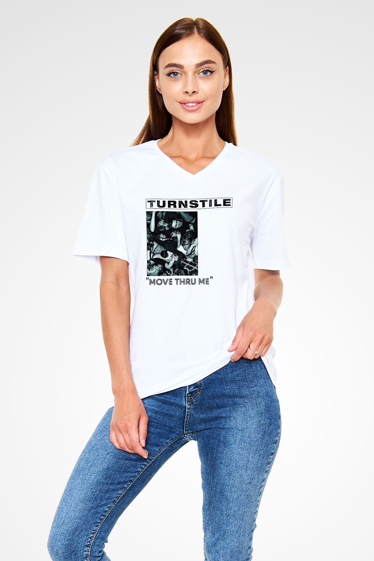 Turnstile Baskılı Beyaz Unisex V Yaka Tişört - Tshirt