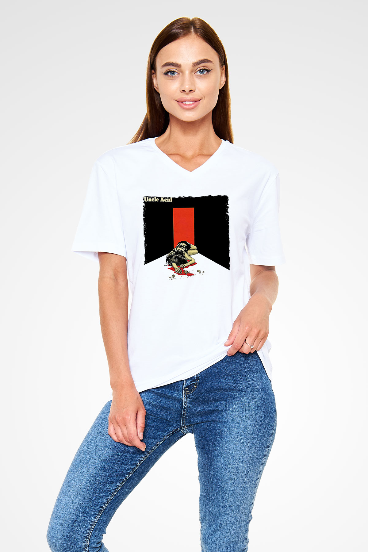 Uncle Acid Baskılı Beyaz Unisex V Yaka Tişört - Tshirt