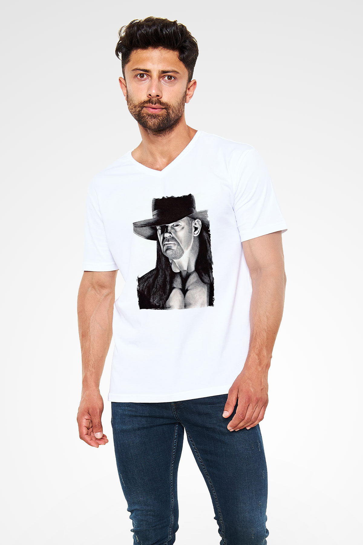 Undertaker Baskılı Beyaz Unisex V Yaka Tişört - Tshirt