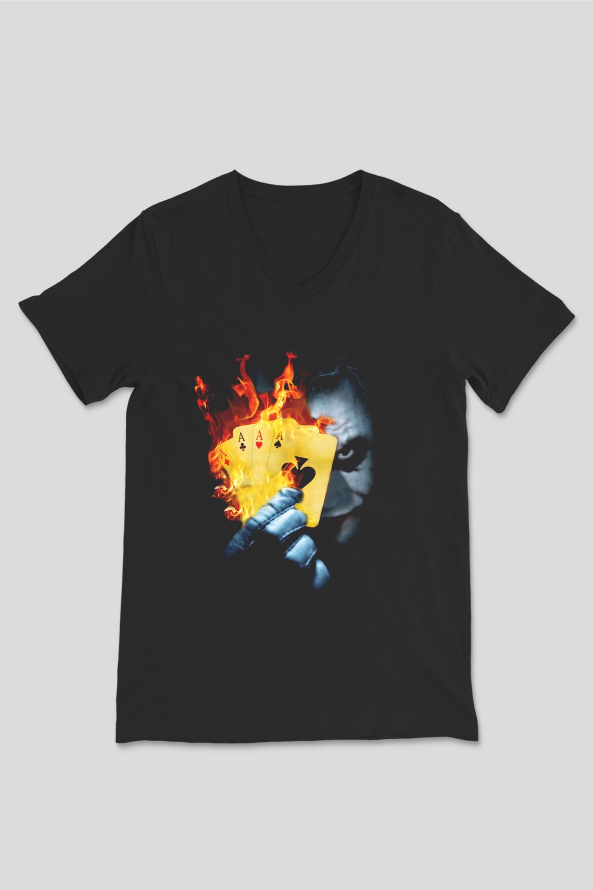 Unisex Burning Poker Joker Baskılı Siyah V Yaka T-shirt