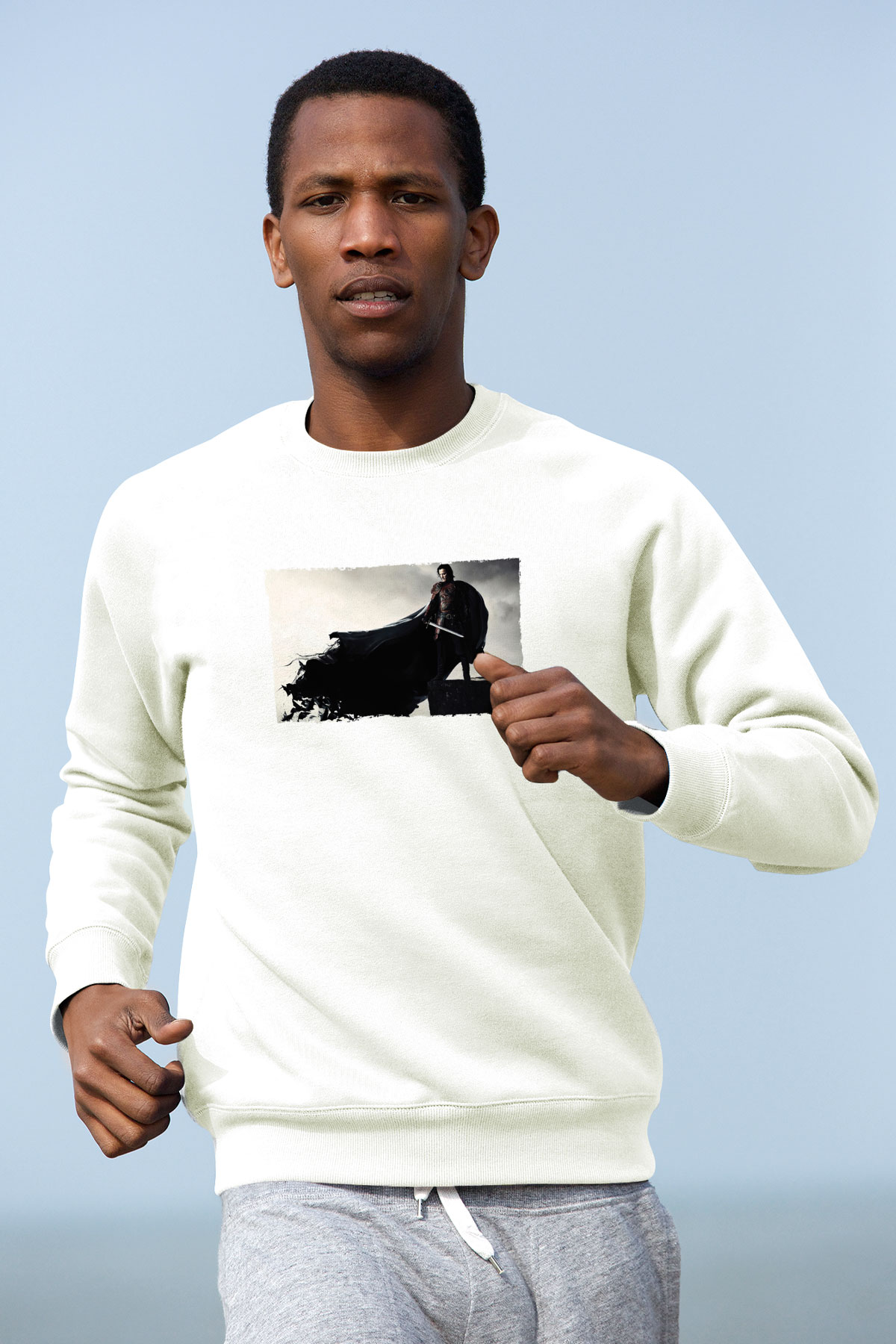 Unisex Dracula Untold Baskılı Beyaz Sweatshirt