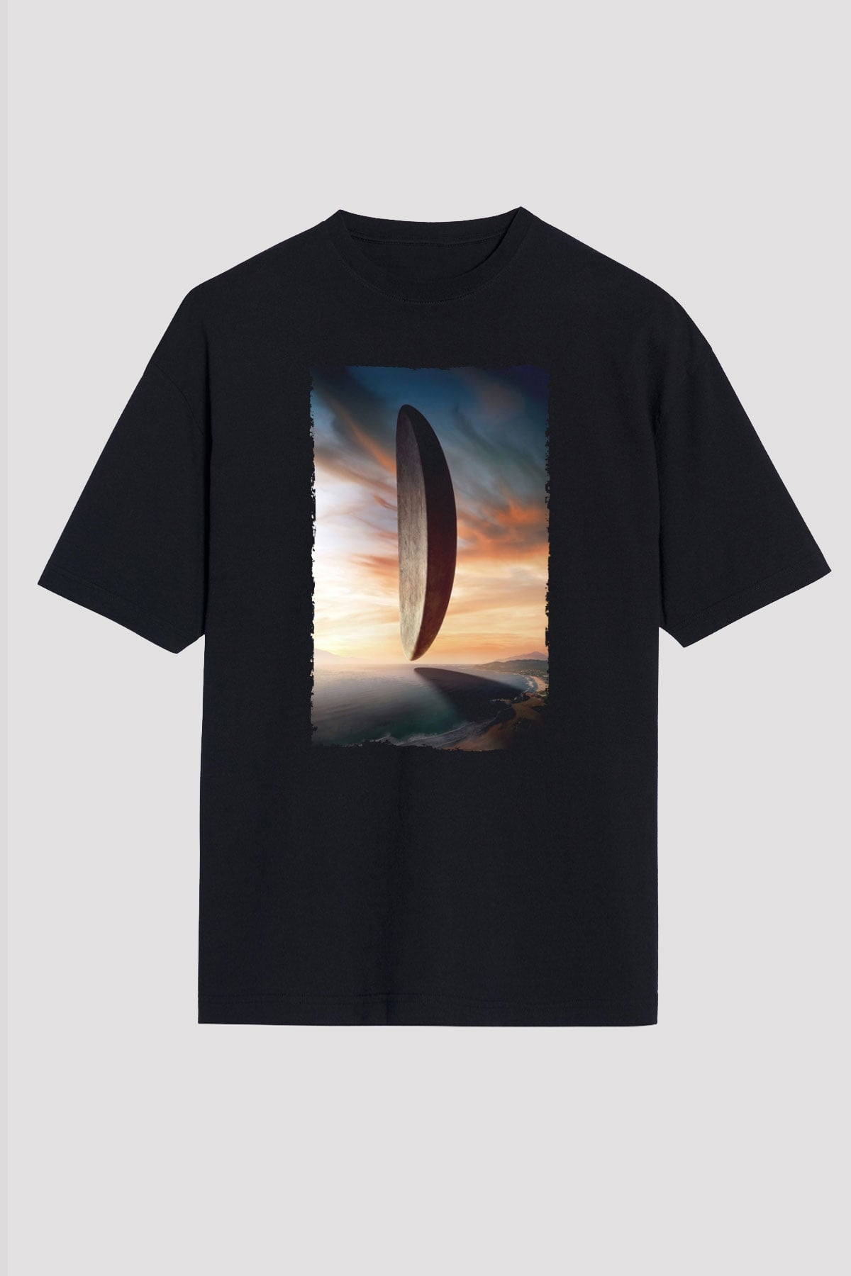 Unisex Geliş (Arrival) Baskılı Siyah Oversize Tişört