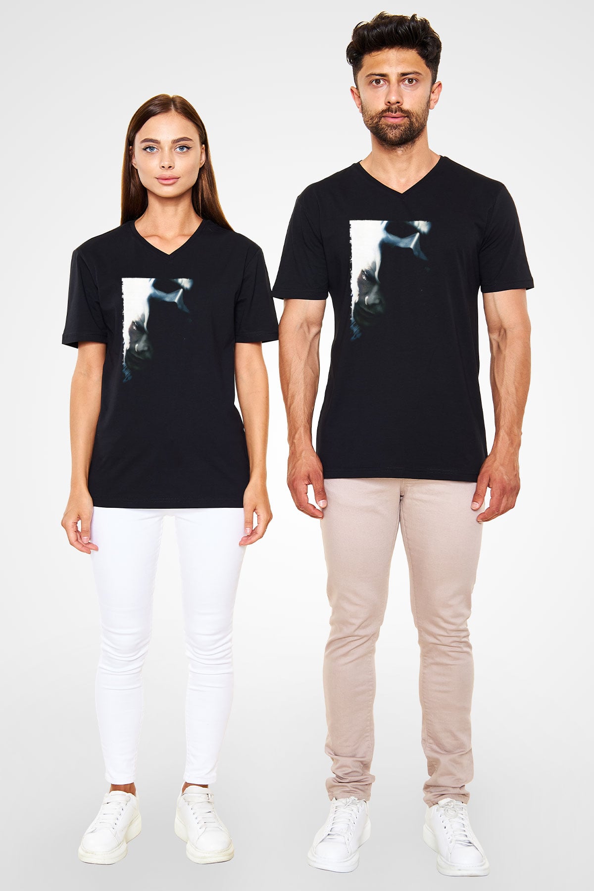 Unisex Kara Şövalye (The Dark Knight) Baskılı Siyah Unisex V Yaka Tişört