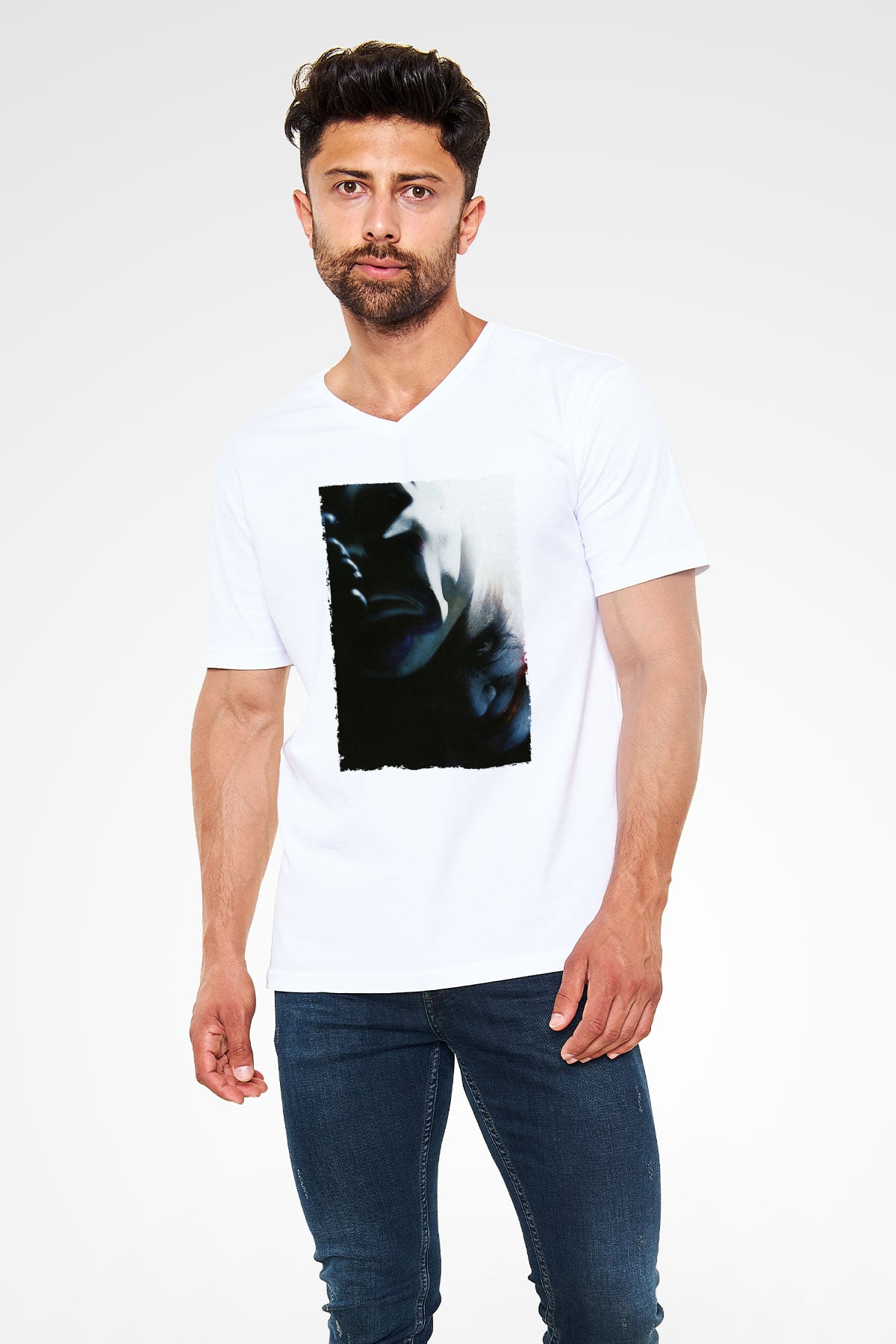 Unisex Kara Şövalye (The Dark Knight) Baskılı Beyaz V Yaka T-shirt