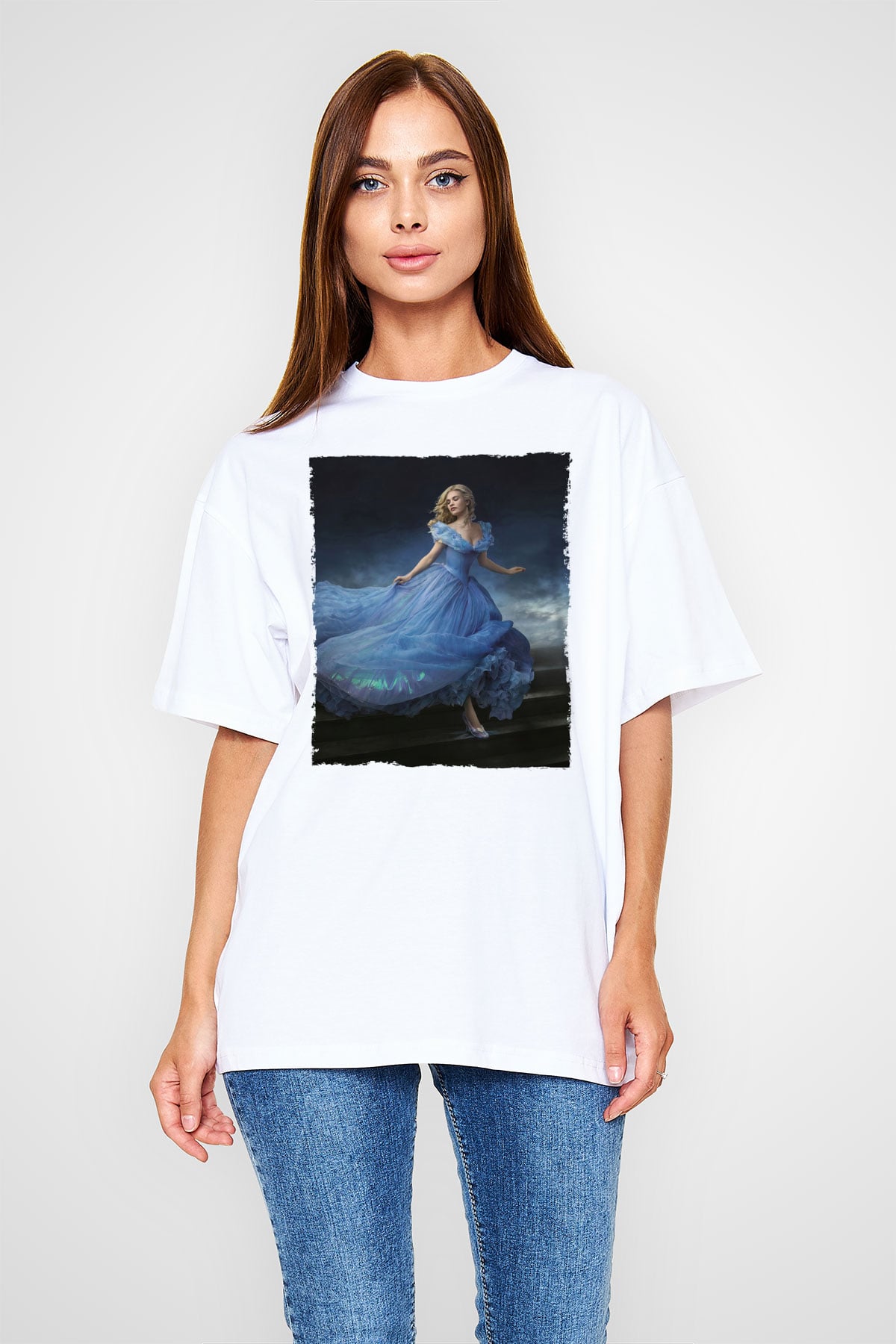 Unisex Sindirella - Cinderella Baskılı Beyaz Oversize Tişört