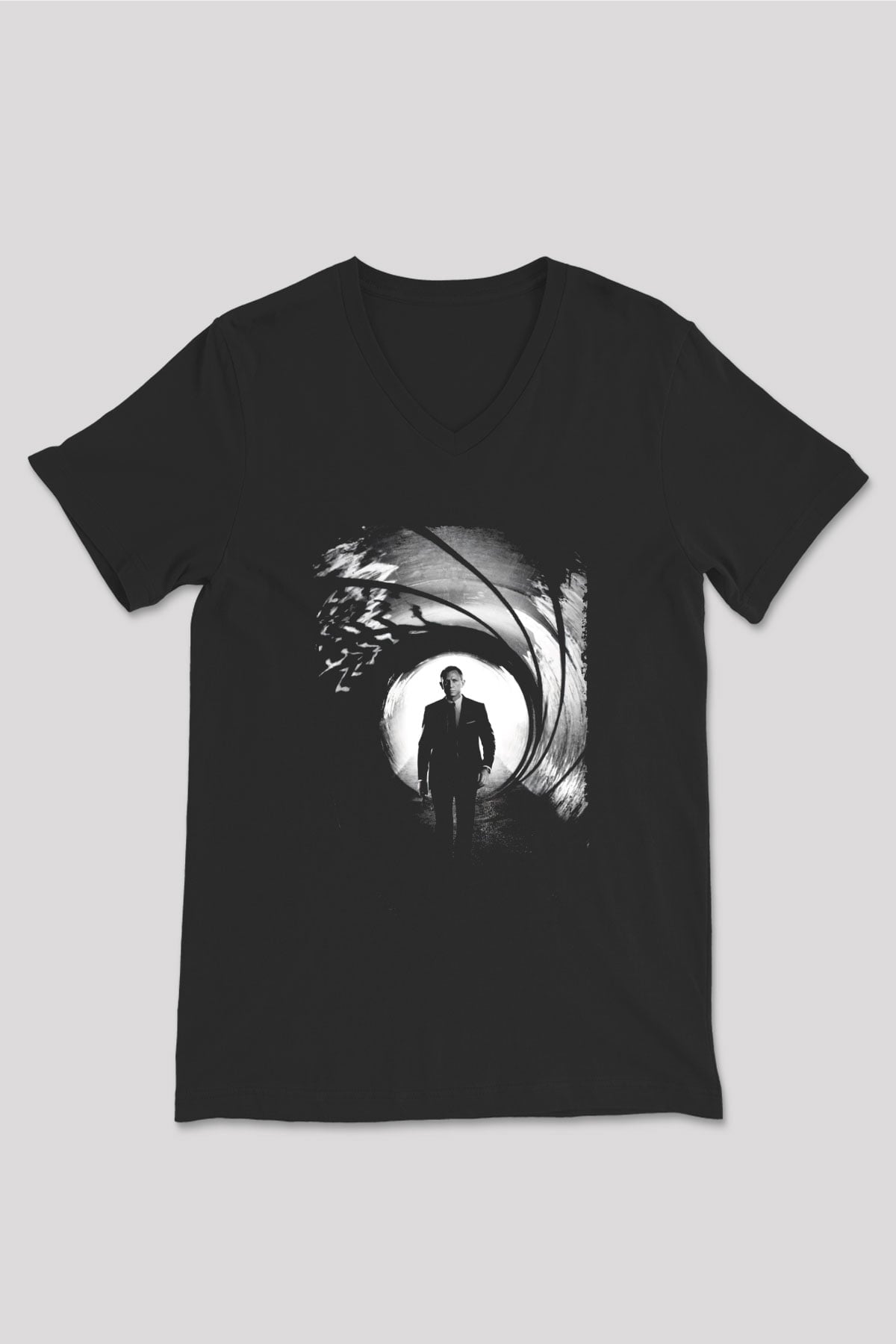 Unisex Skyfall Baskılı Siyah V Yaka Tshirt