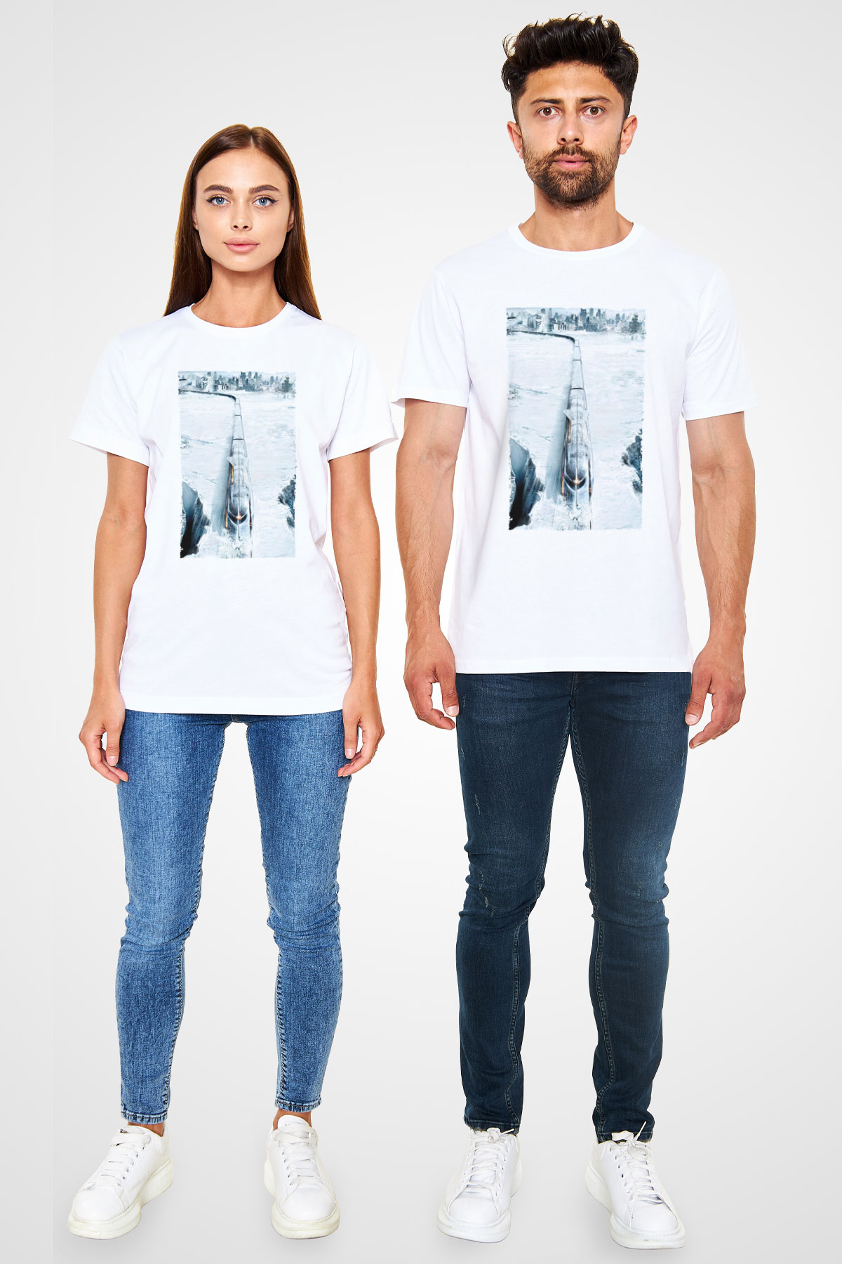 Unisex Snowpiercer Baskılı Beyaz Tişört
