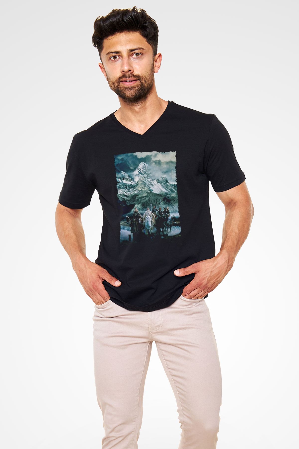 Unisex Yüzüklerin Efendisi Kralın Dönüşü (The Lord of the Rings The Return of the King) Baskılı Siyah Unisex V Yaka Tişört