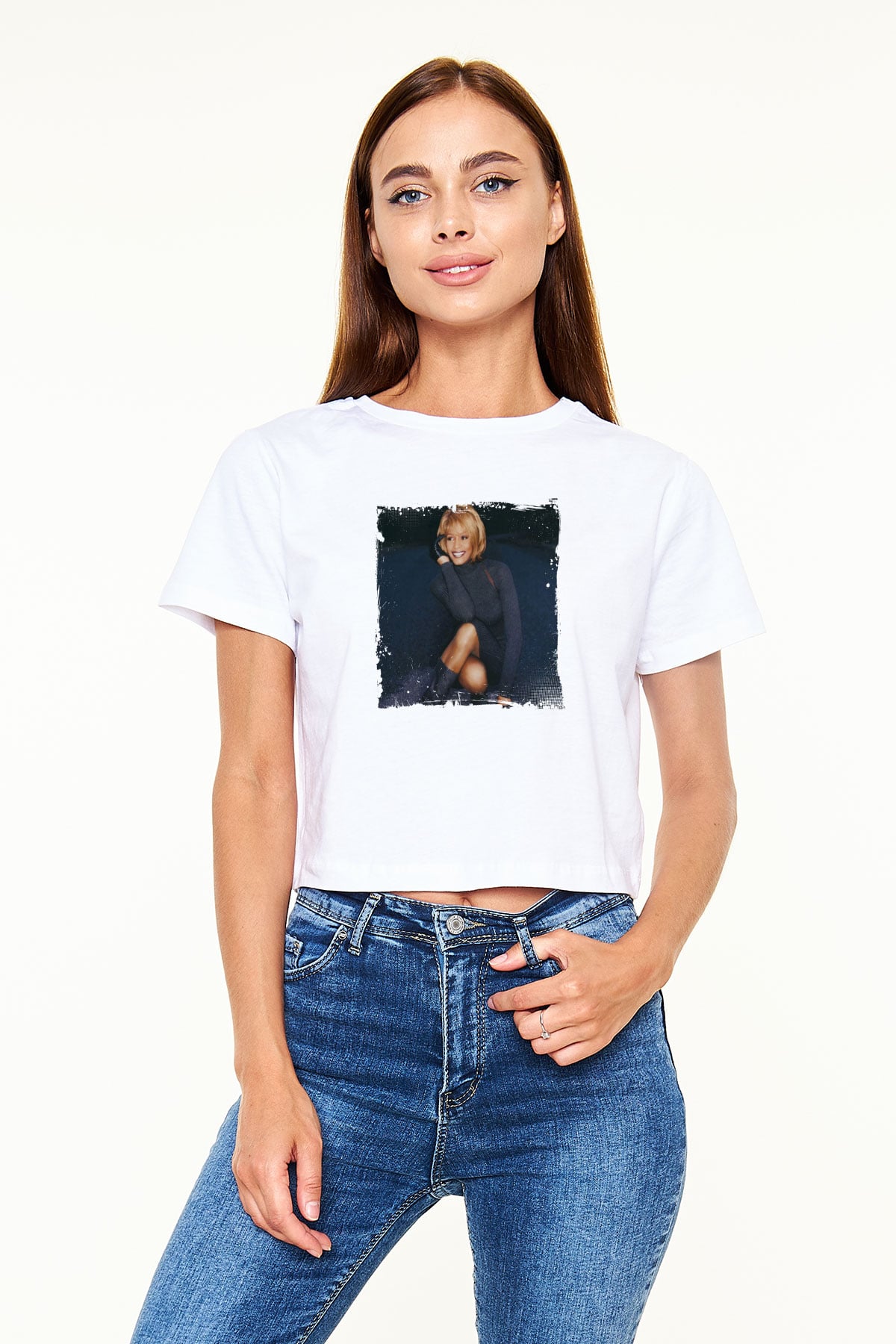 Whitney Houston Baskılı Beyaz Kadın Crop Top Tişört