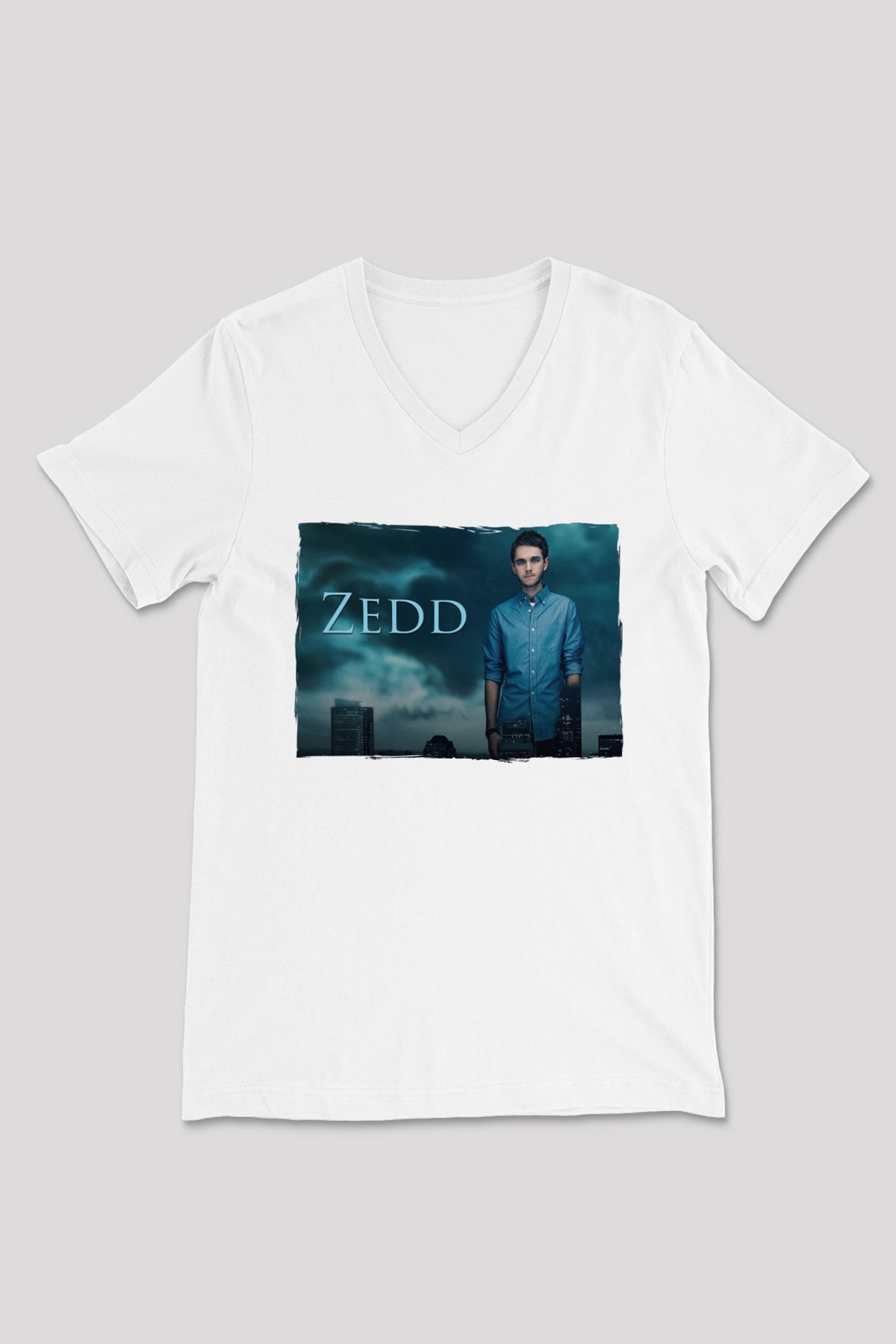 Zedd Beyaz Unisex V Yaka Tişört