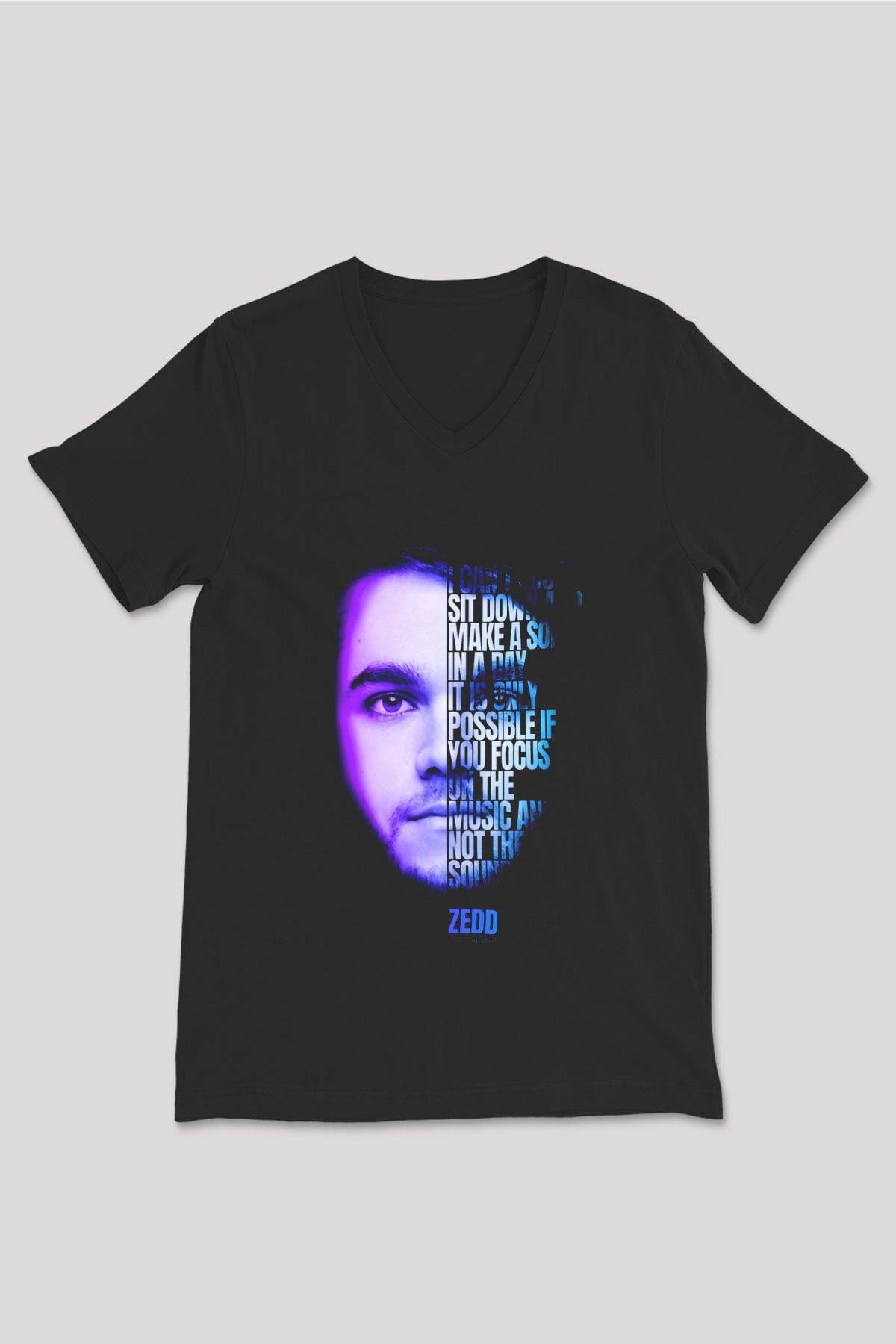 Zedd Siyah Unisex V Yaka Tişört