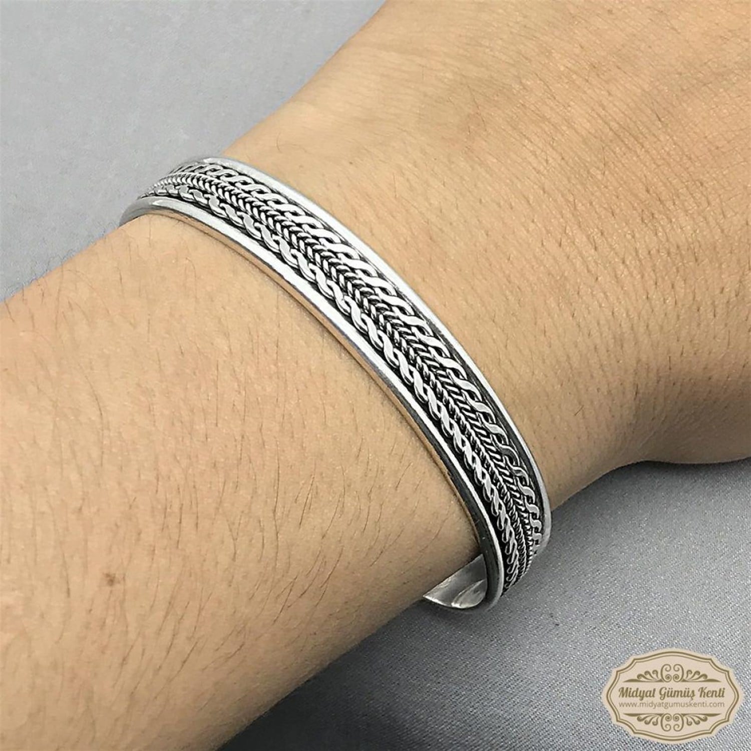 Burma Model 925 Ayar Her Bileğe Uyumlu Gümüş Erkek Bileklik